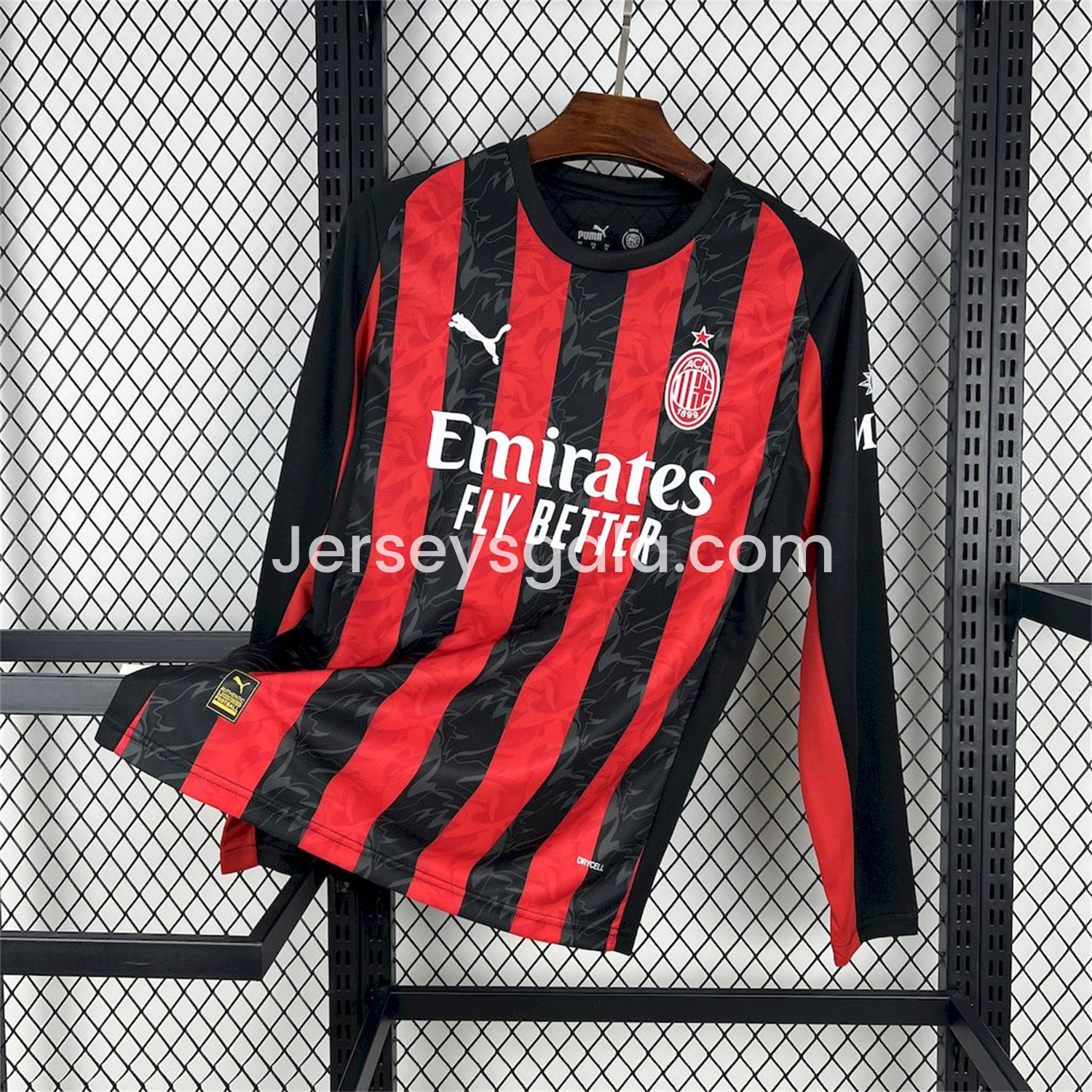 AC Milan 25-26 Home Long Sleeves Jersey - Fans Version - SOCCERDEALSHOP
