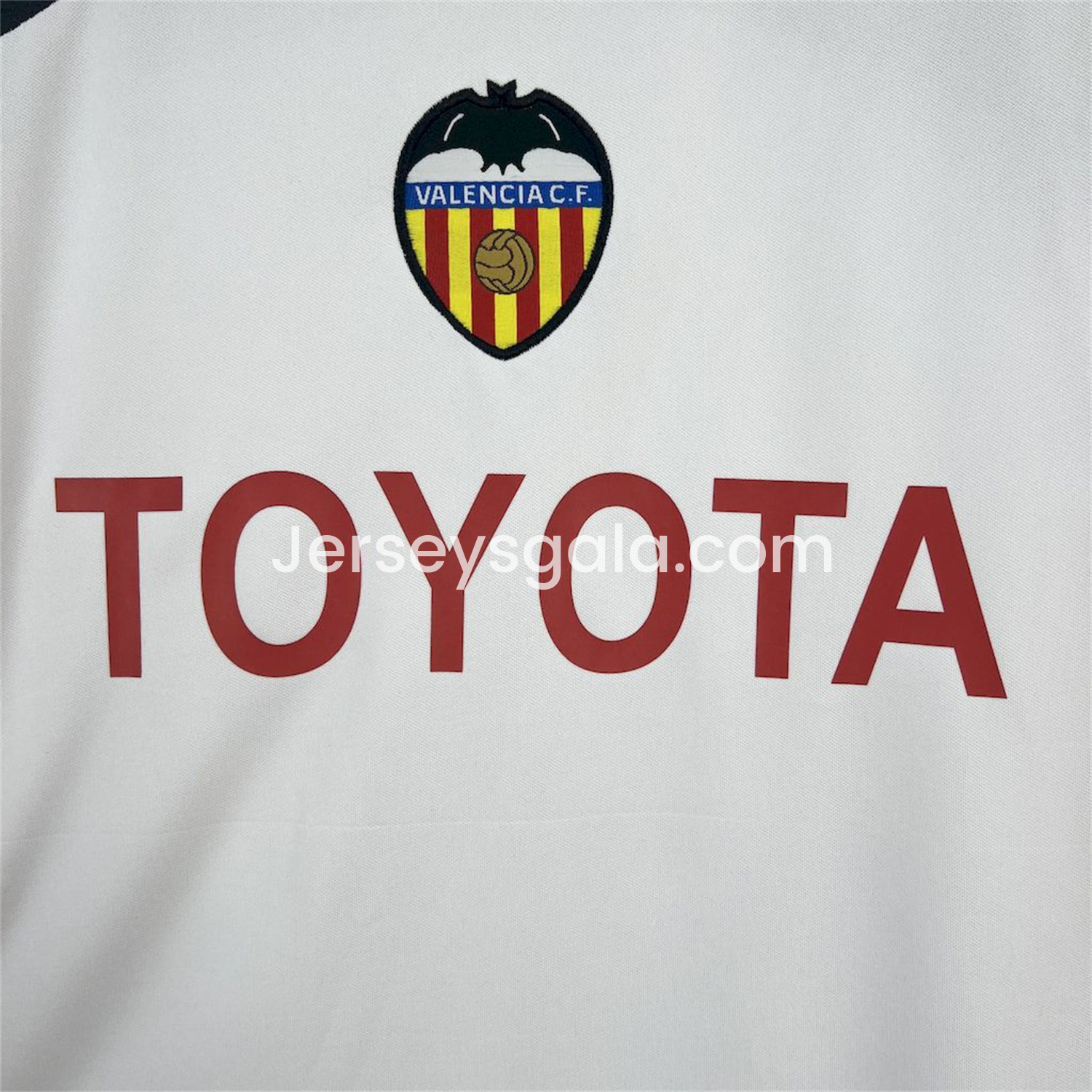 Retro Valencia 2004-05 Home Jersey - SOCCERDEALSHOP