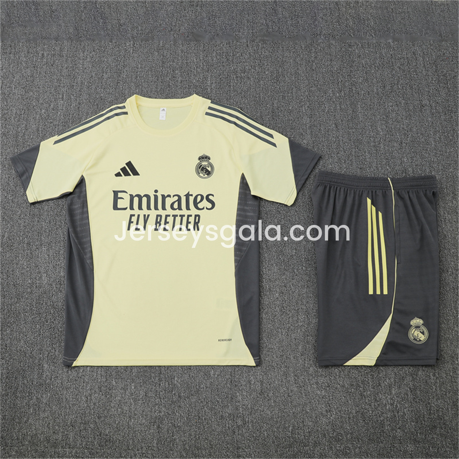 Real Madrid 25-26 Short-Sleeve Training Set - Yellow Top and Grey Shorts - SOCCERDEALSHOP