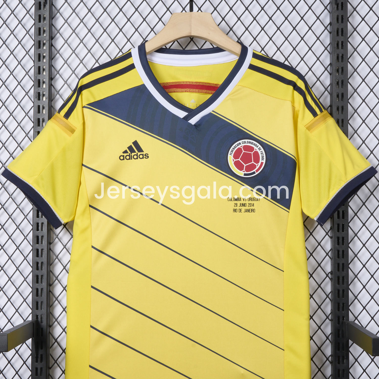 Retro Colombia 2014 Home Jersey - SOCCERDEALSHOP