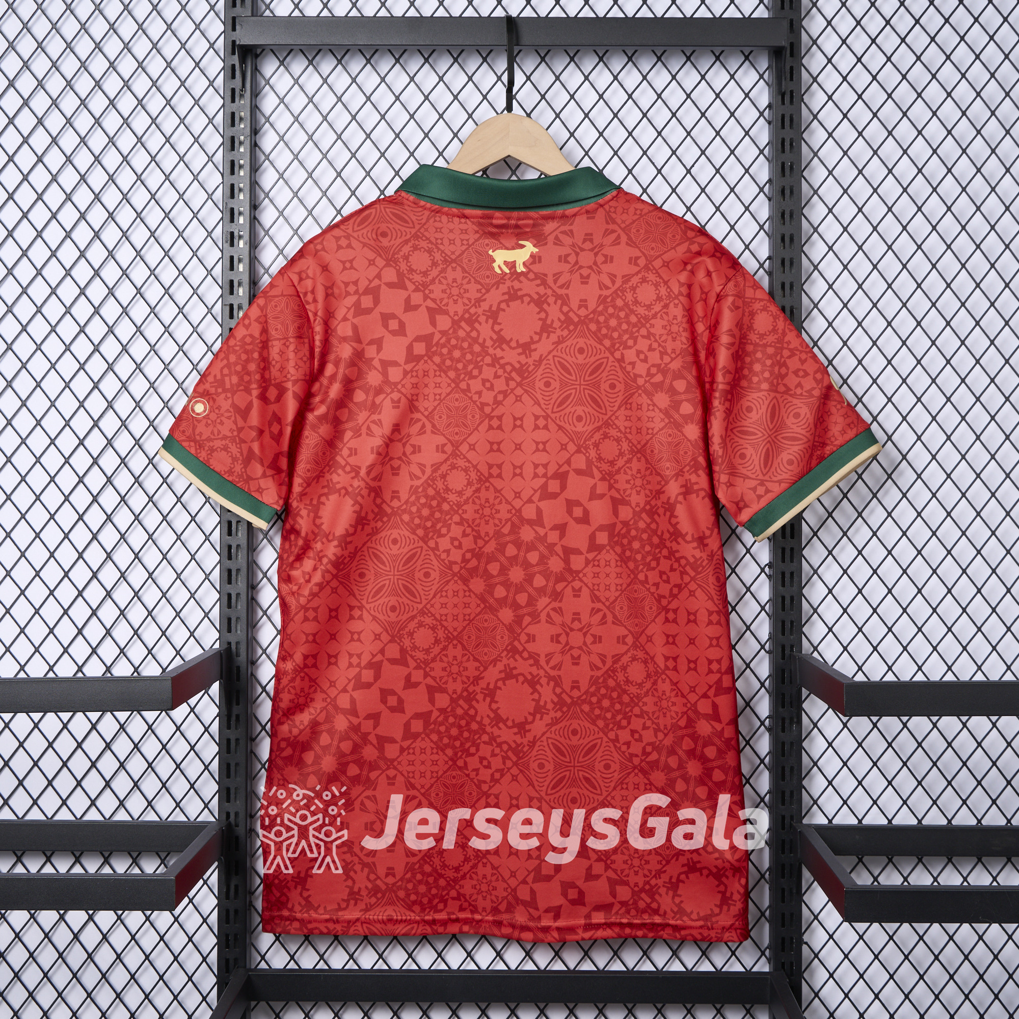 Portugal 2024-25 COMMA C.Ronaldo Jersey - Fans Version - SOCCERDEALSHOP