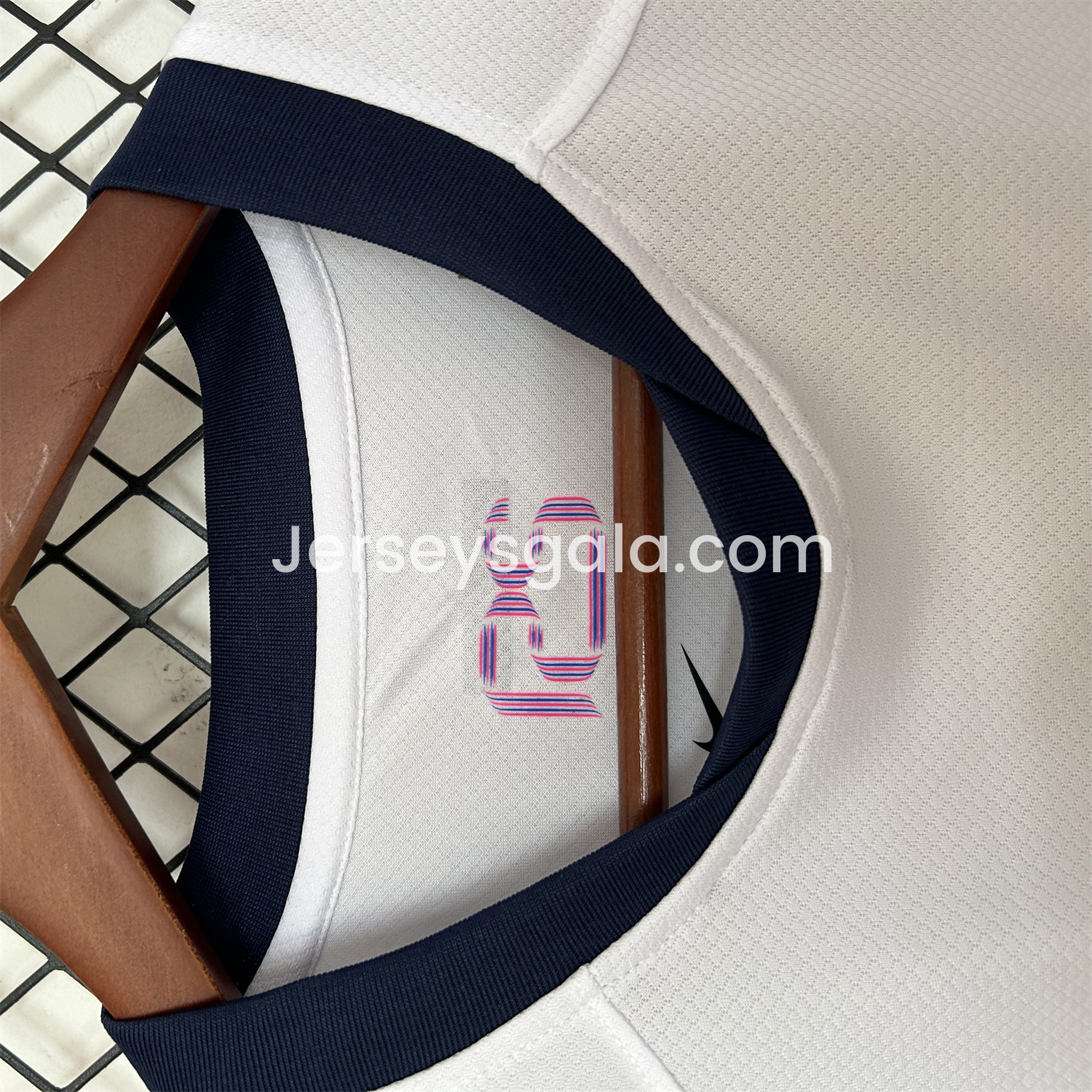 B.A.R.S.A 24-25 White GK Pre-match Training Jersey - Fans Version - SOCCERDEALSHOP