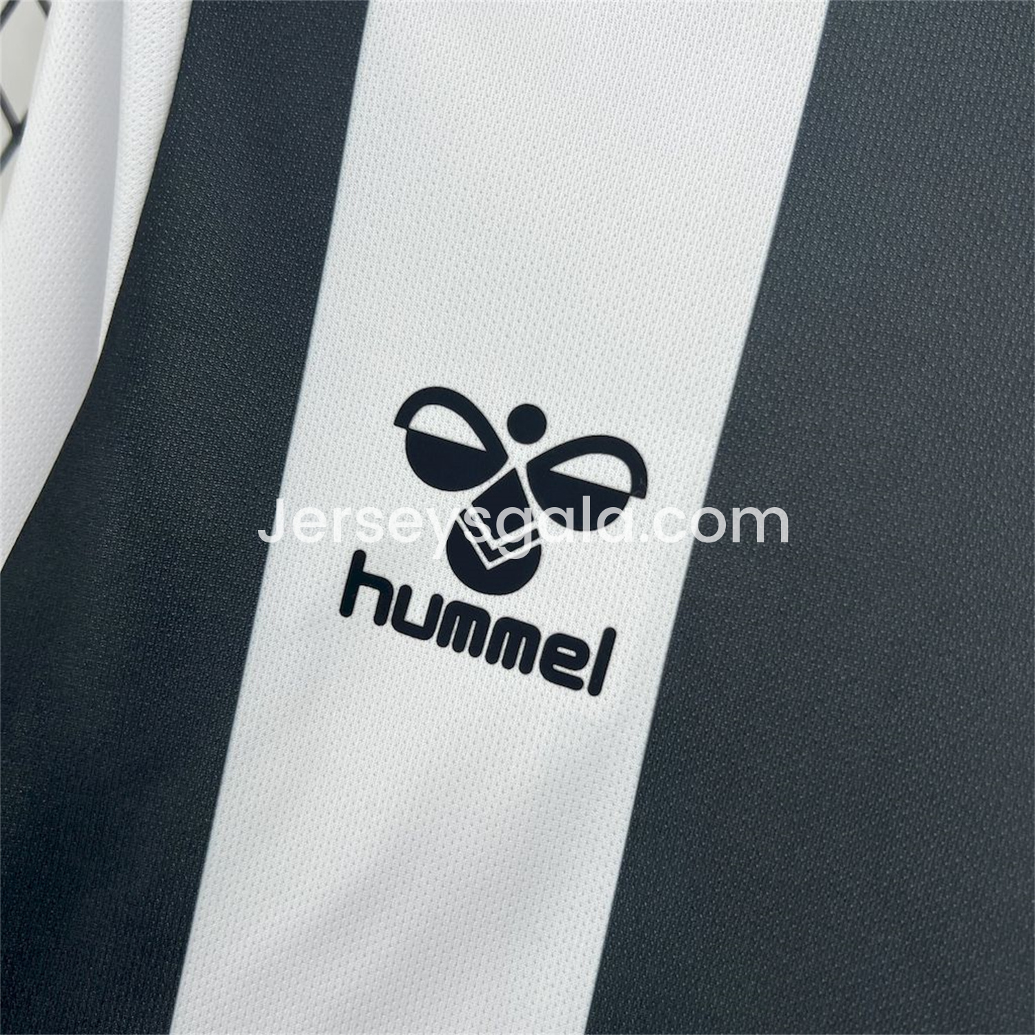 Real Betis 25-26 Black and White Stripes Special Edition Jersey - Fans Version - SOCCERDEALSHOP