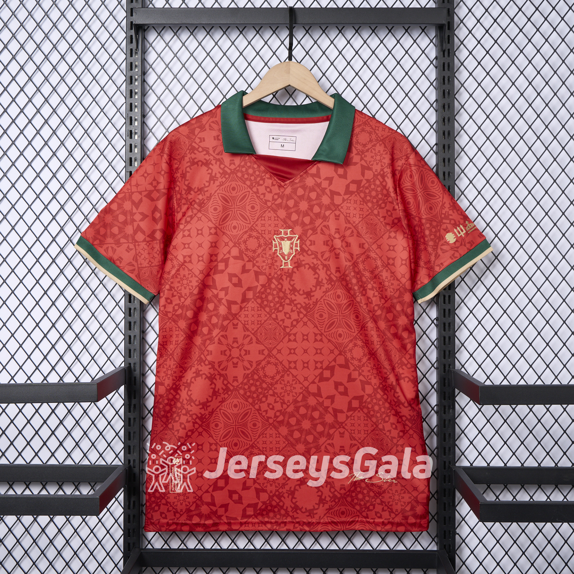 Portugal 2024-25 COMMA C.Ronaldo Jersey - Fans Version - SOCCERDEALSHOP