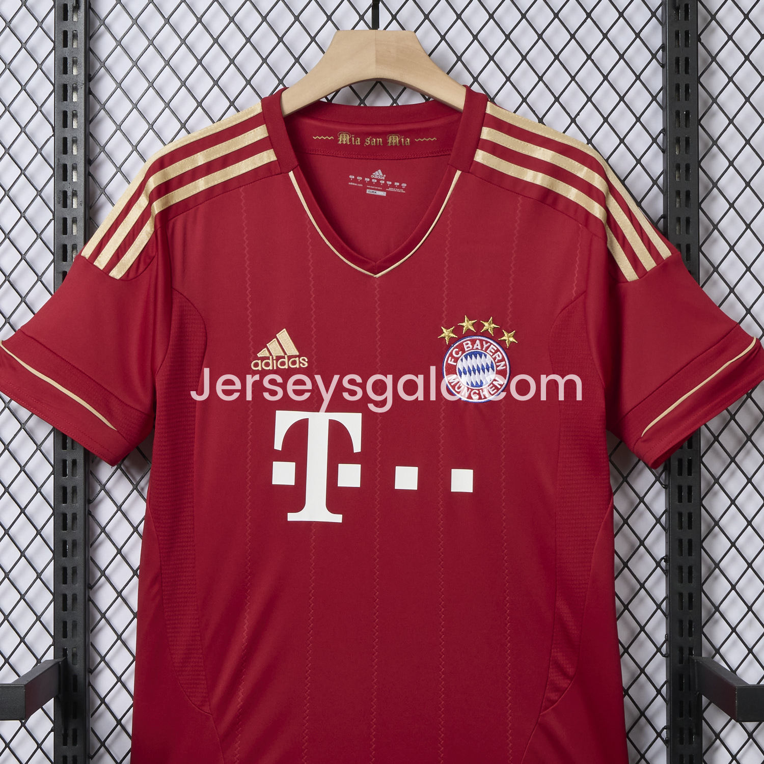 Retro Bayern Munich 2012-13 Home Jersey - SOCCERDEALSHOP