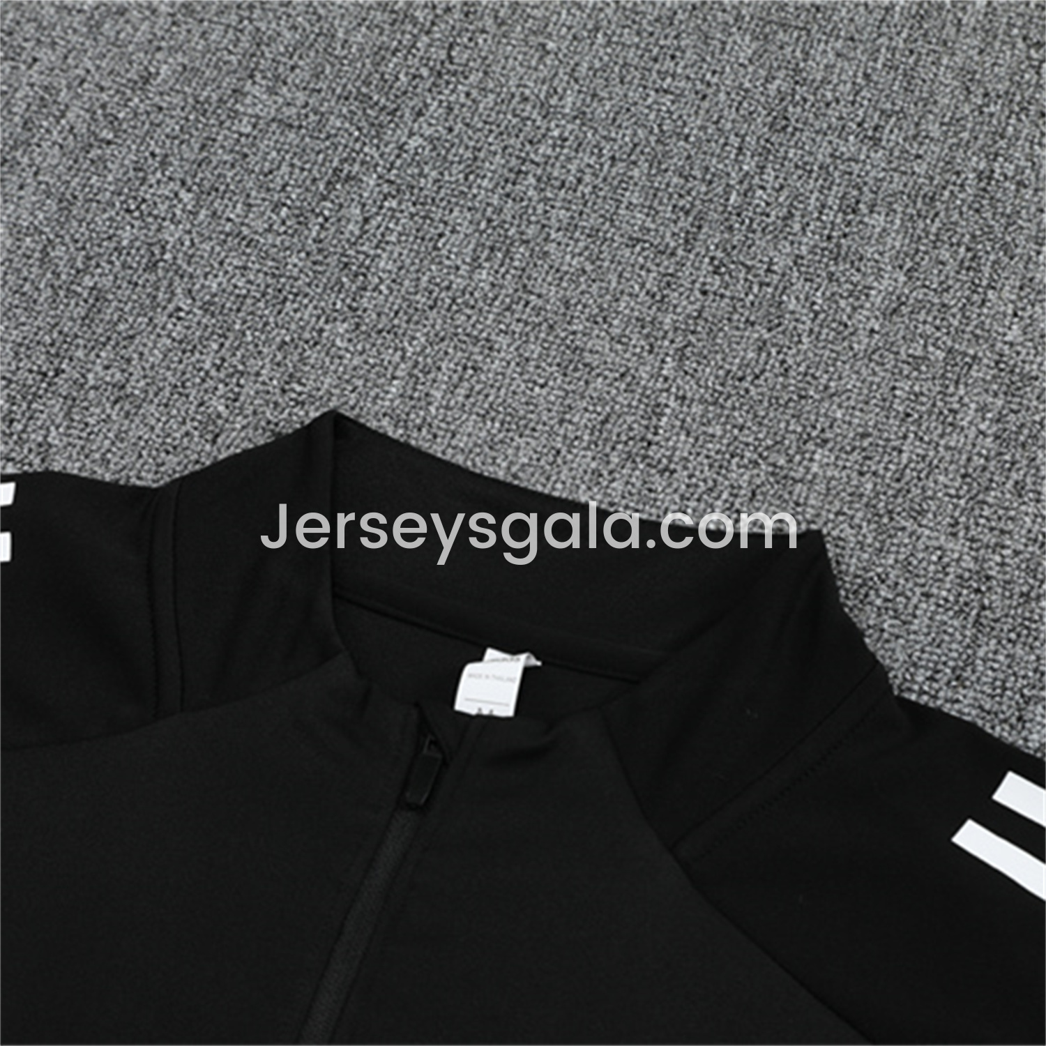 Real Madrid 25-26 Long Sleeves Training Set - Black Top & Black Pants - SOCCERDEALSHOP