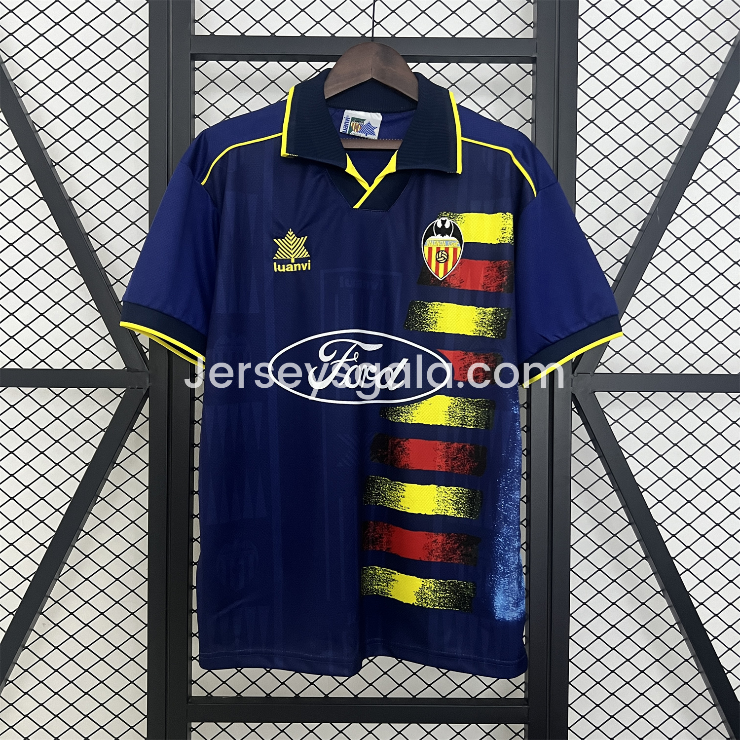 Retro Valencia 1996-97 Away Jersey - SOCCERDEALSHOP