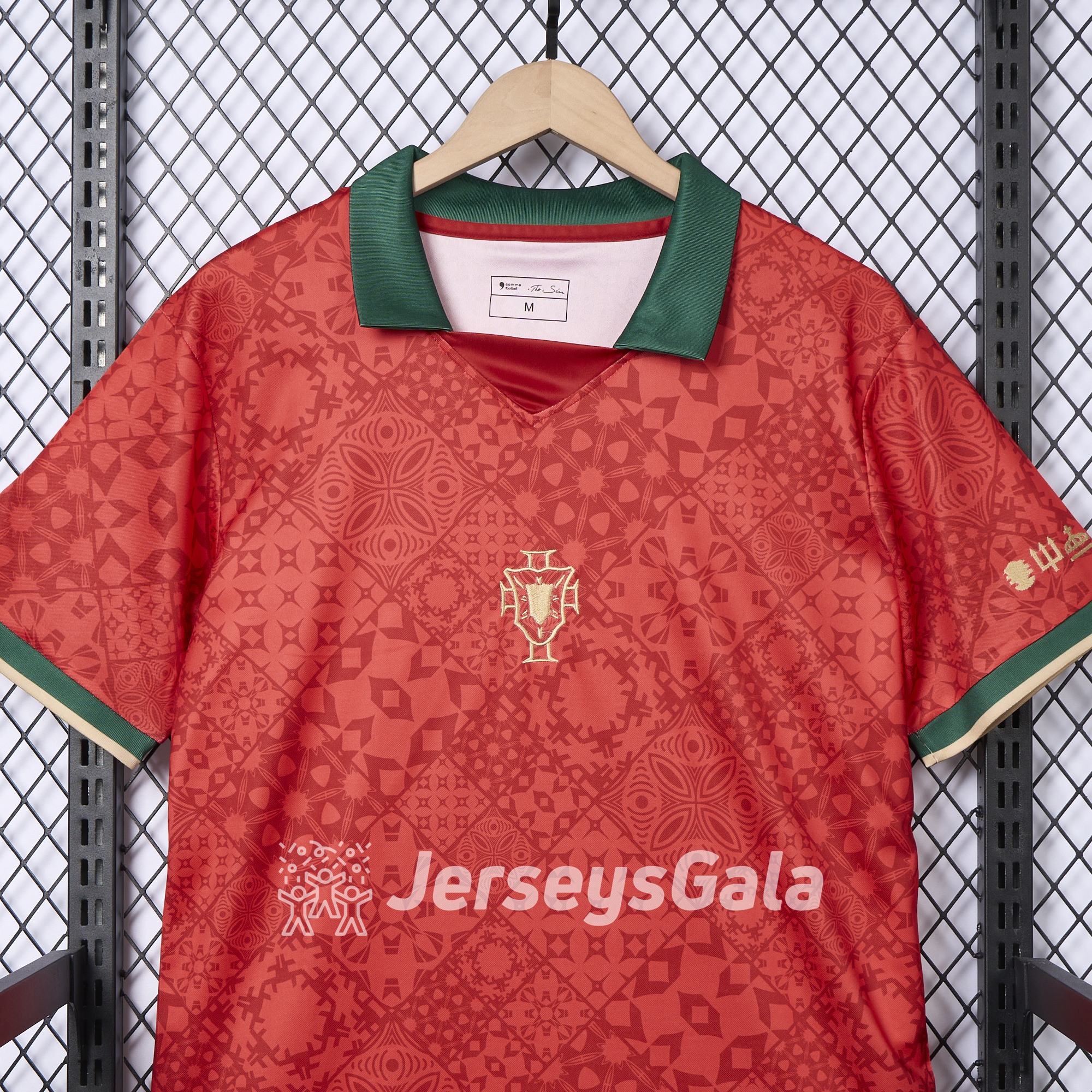 Portugal 2024-25 COMMA C.Ronaldo Jersey - Fans Version - SOCCERDEALSHOP