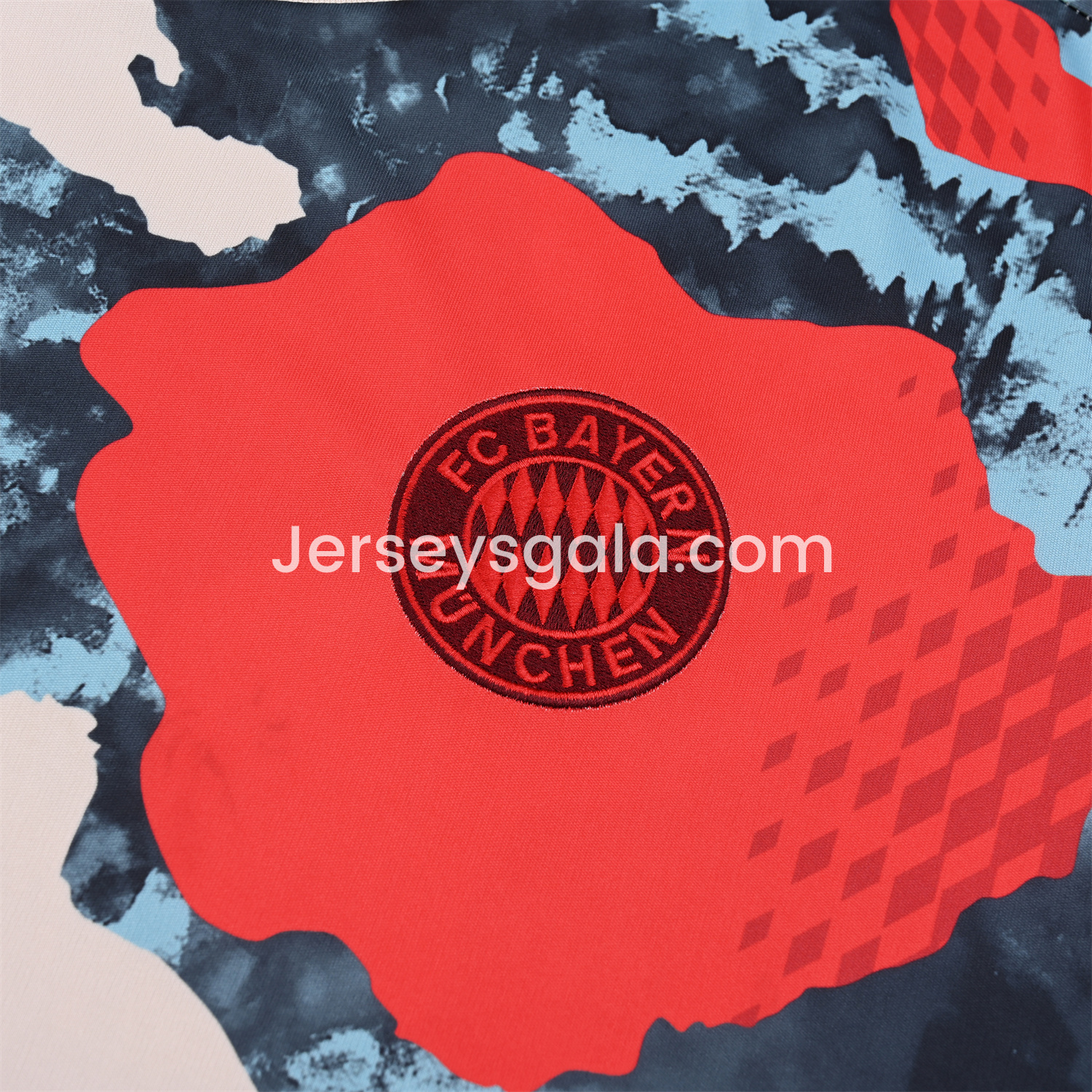 Bayern Munich 24-25 Pre-Match Short-Sleeve Training Set - CamouflageTop & Black Shorts - SOCCERDEALSHOP