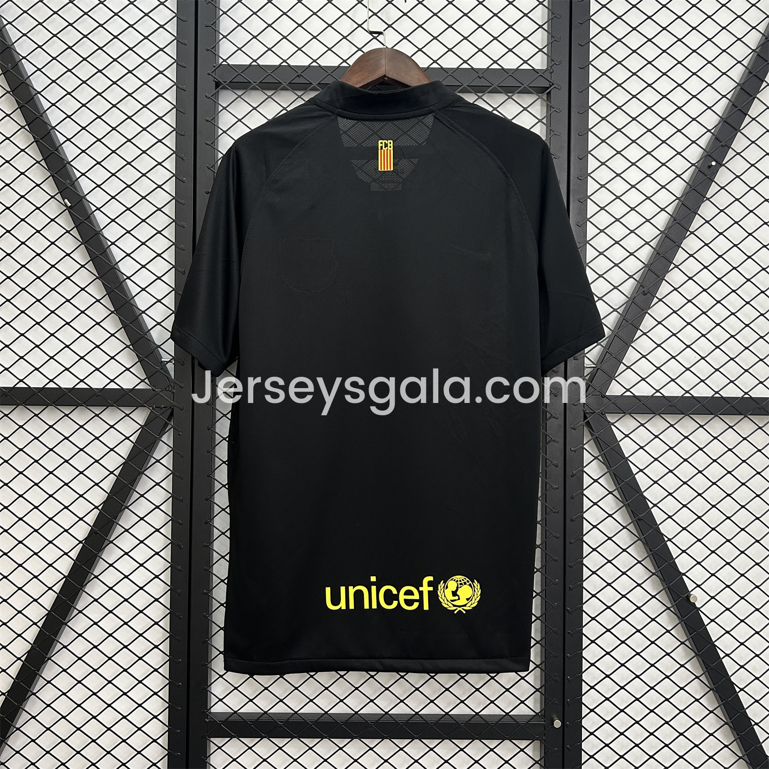 B.A.R.S.A Retro 11-12 Away Jersey - SOCCERDEALSHOP