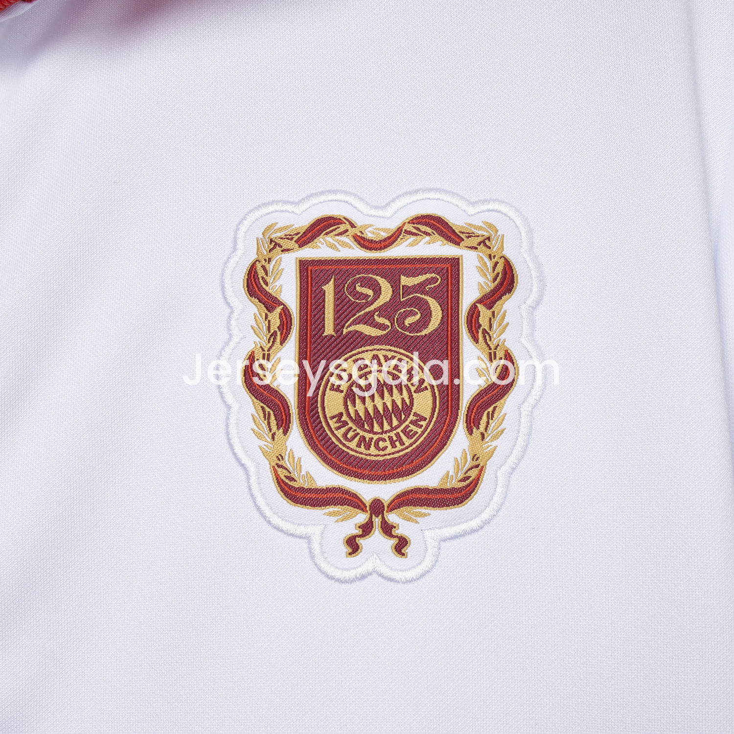 Bayern Munich 2025 125th Anniversary Jacket Training Tracksuit - White - SOCCERDEALSHOP