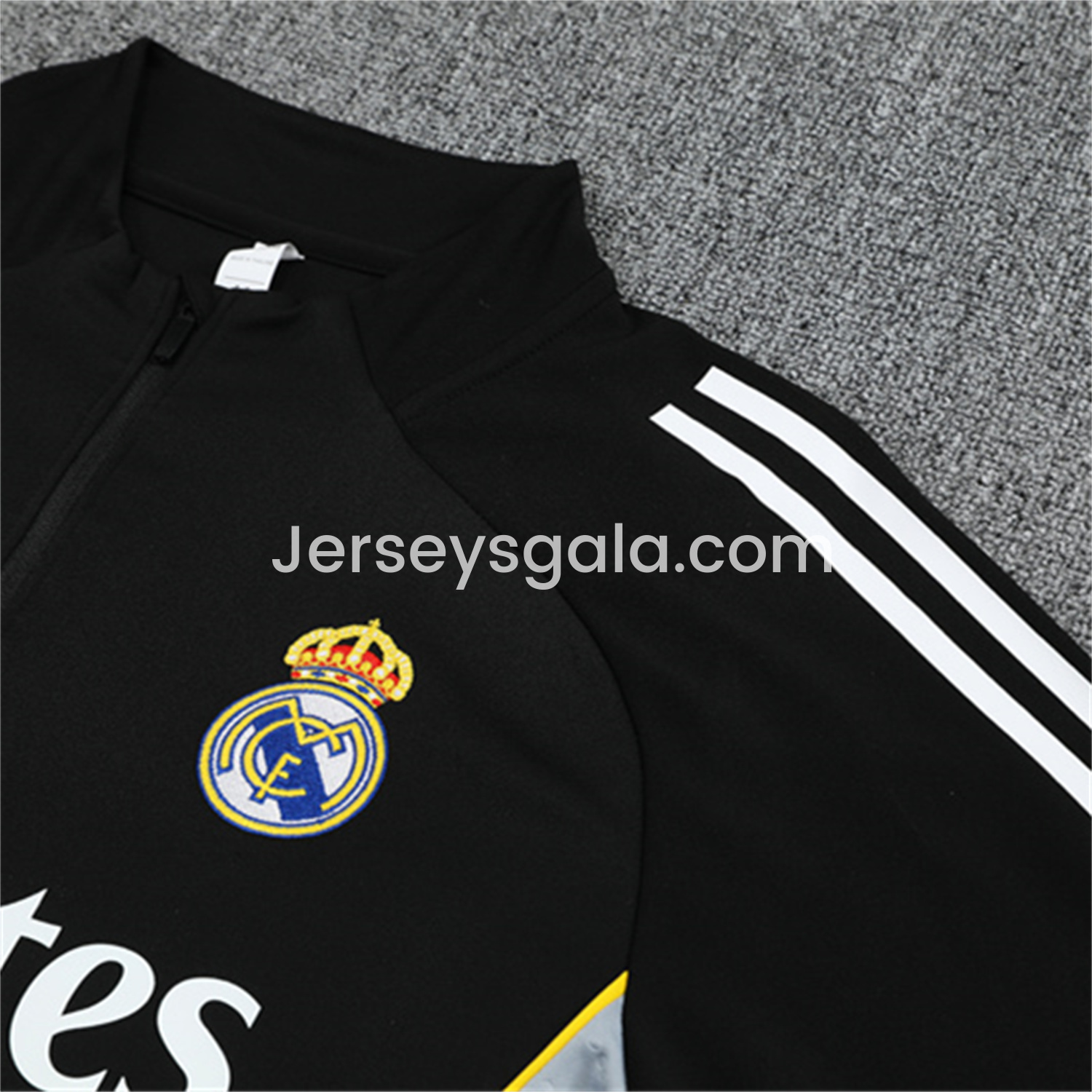 Real Madrid 25-26 Long Sleeves Training Set - Black Top & Black Pants - SOCCERDEALSHOP