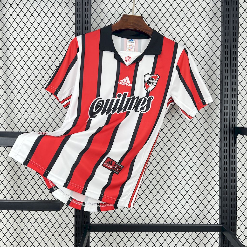 Retro River Plate 1999-00 Third Jersey - SOCCERDEALSHOP