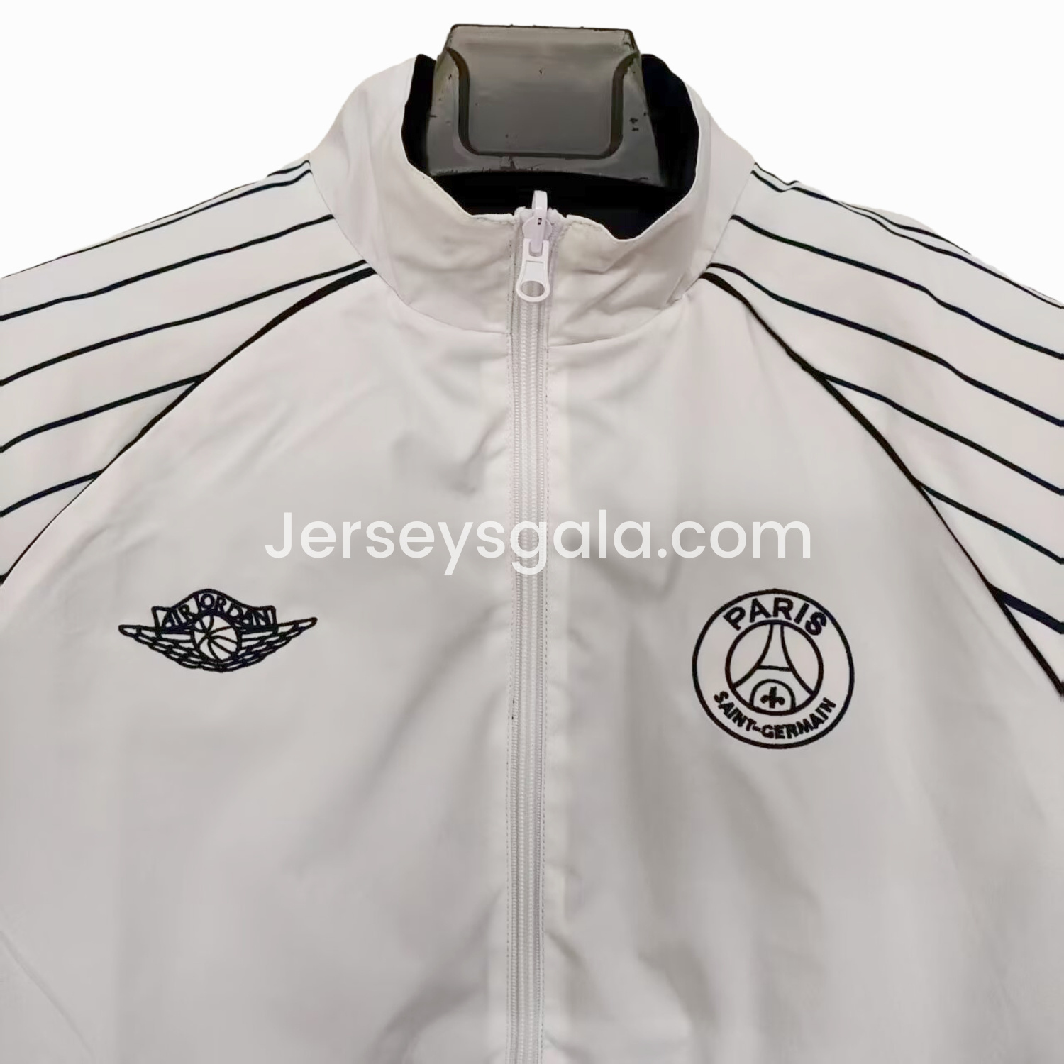 Paris Saint-Germain PSG 24-25 Wings Double Sided Reversible Windbreaker - White & Blue - SOCCERDEALSHOP