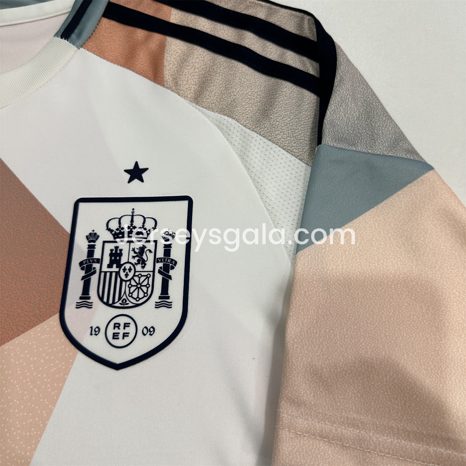 Spain 2025 Women's Team Away Jersey - Men's Fans Version - SOCCERDEALSHOP