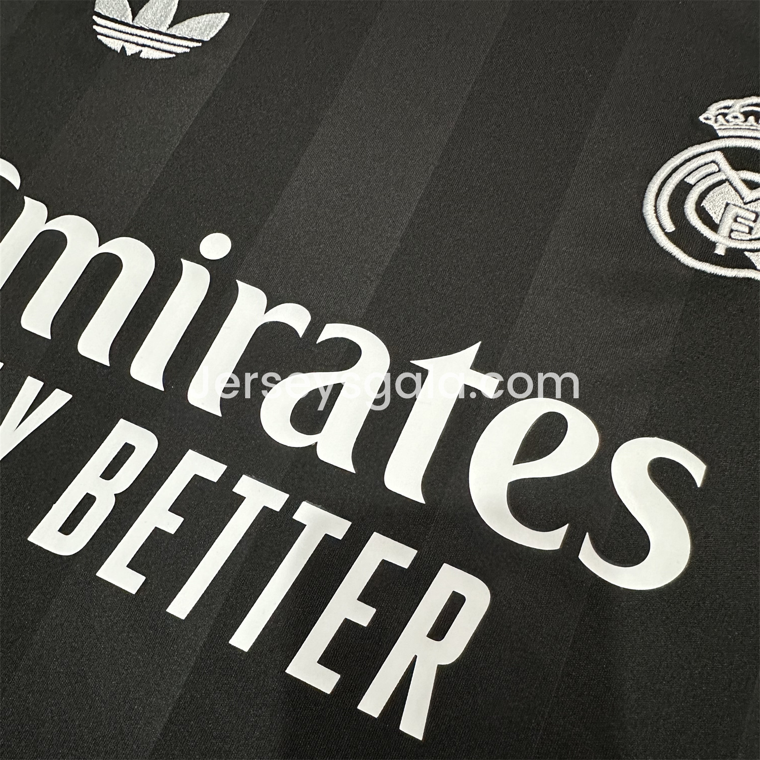 Real Madrid 25-26 Black Terrace Goalkeeper Jersey - Fans Version - SOCCERDEALSHOP