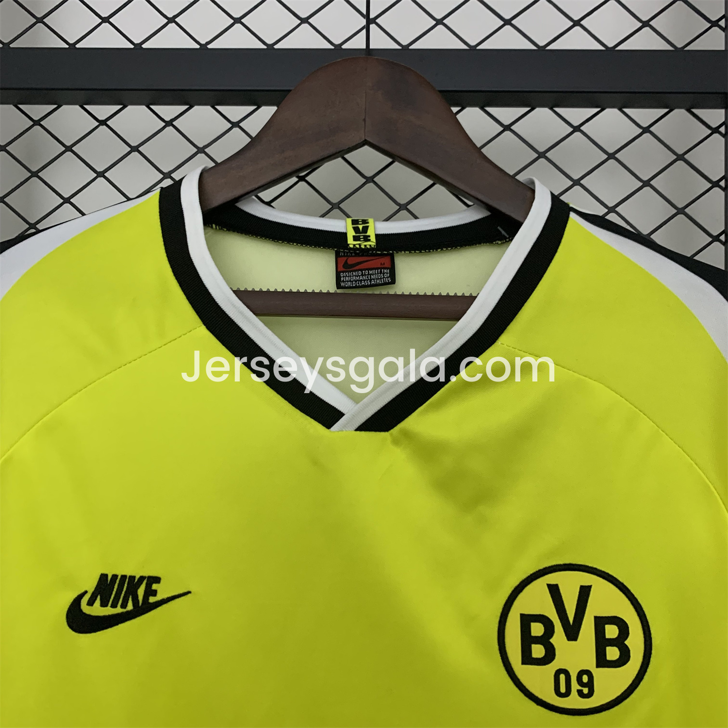 Retro Dortmund 1995-96 Home Jersey - SOCCERDEALSHOP