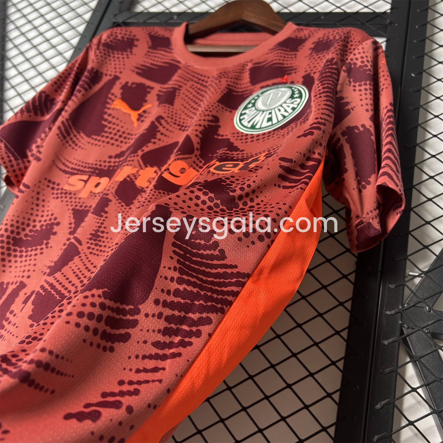 Palmeiras 25-26 Red Goalkeeper Jersey - Fans Version - SOCCERDEALSHOP