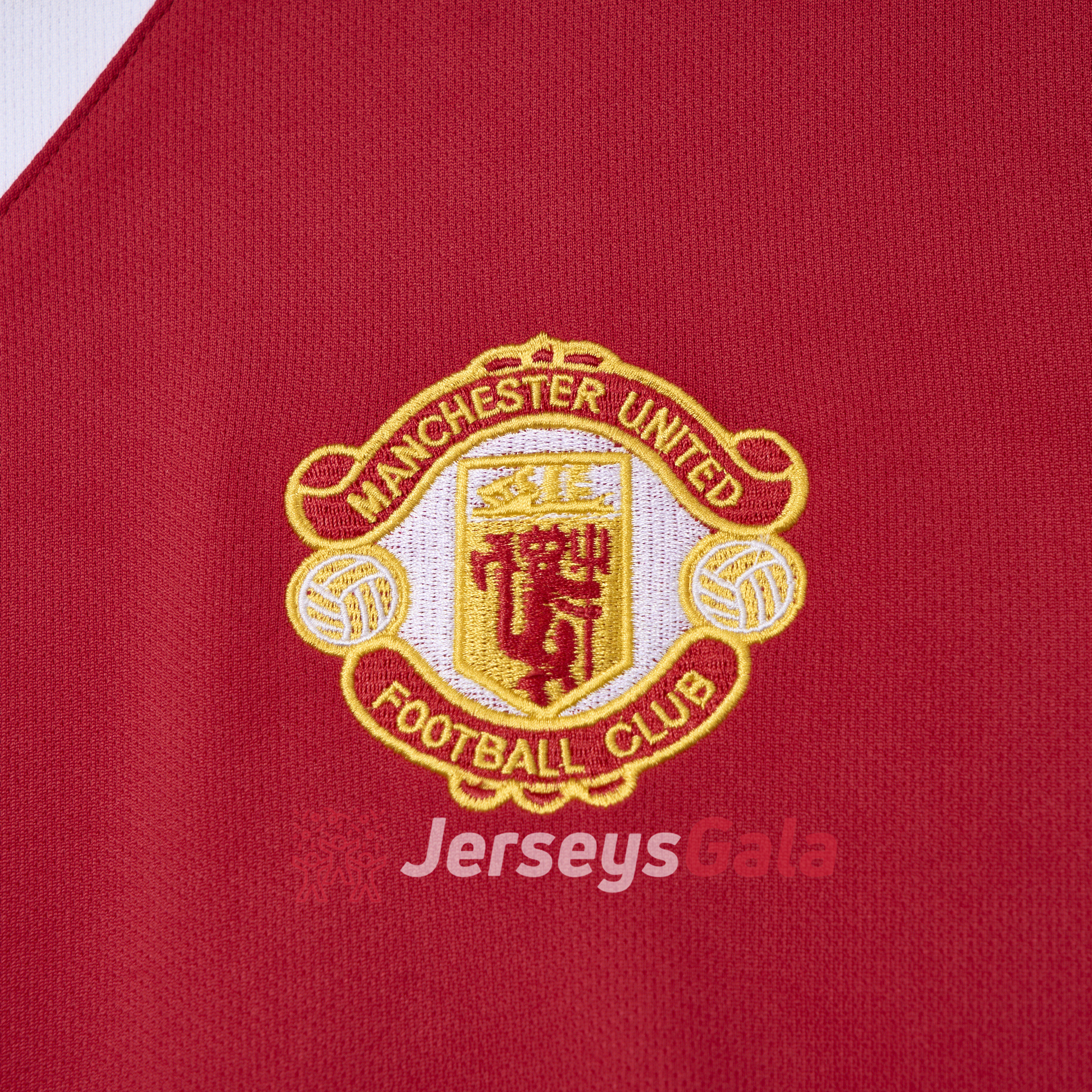 Manchester United Retro 1972-73 Home Jersey - SOCCERDEALSHOP