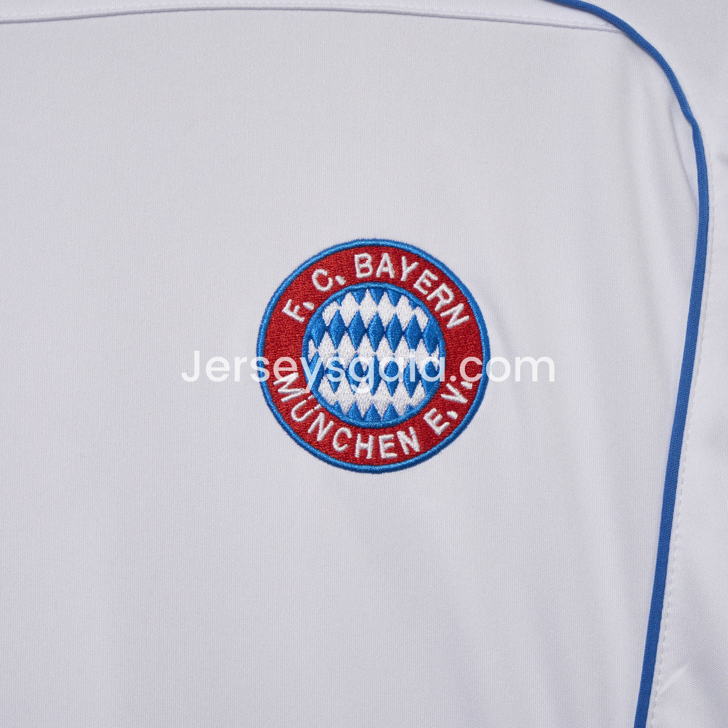 Bayern Munich 25-26 Urban Purist Throwback White Jersey - Fans Version - SOCCERDEALSHOP