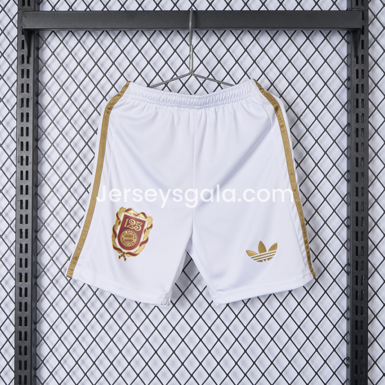 Bayern Munich 2025 White 125th Anniversary Shorts - Fans Version - SOCCERDEALSHOP