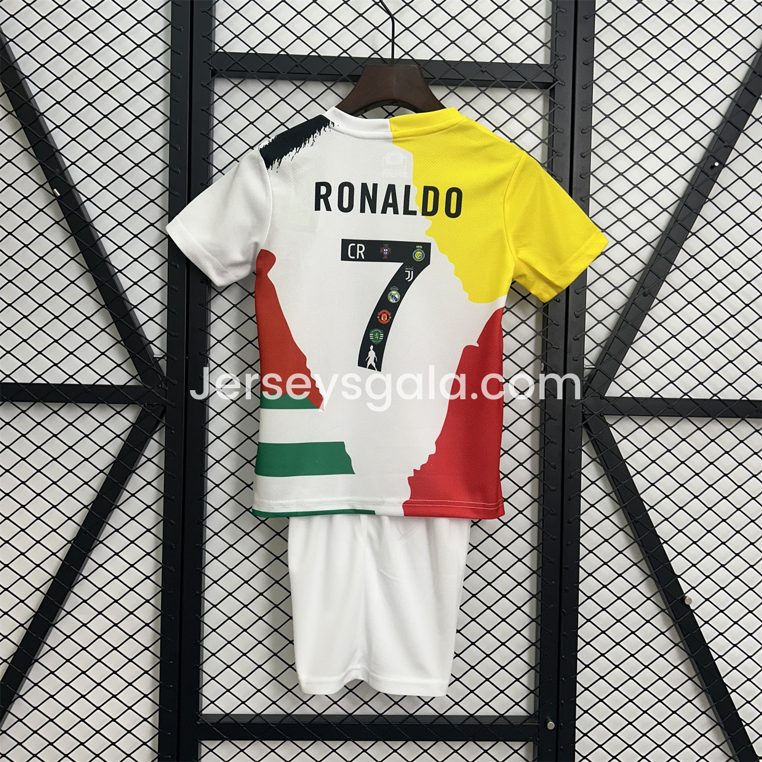 Cristiano Ronaldo Career Commemorative Kids Kit - Real Madrid Manchester United Juventus Portugal Al Nassr Sporting CP - Player Version - SOCCERDEALSHOP