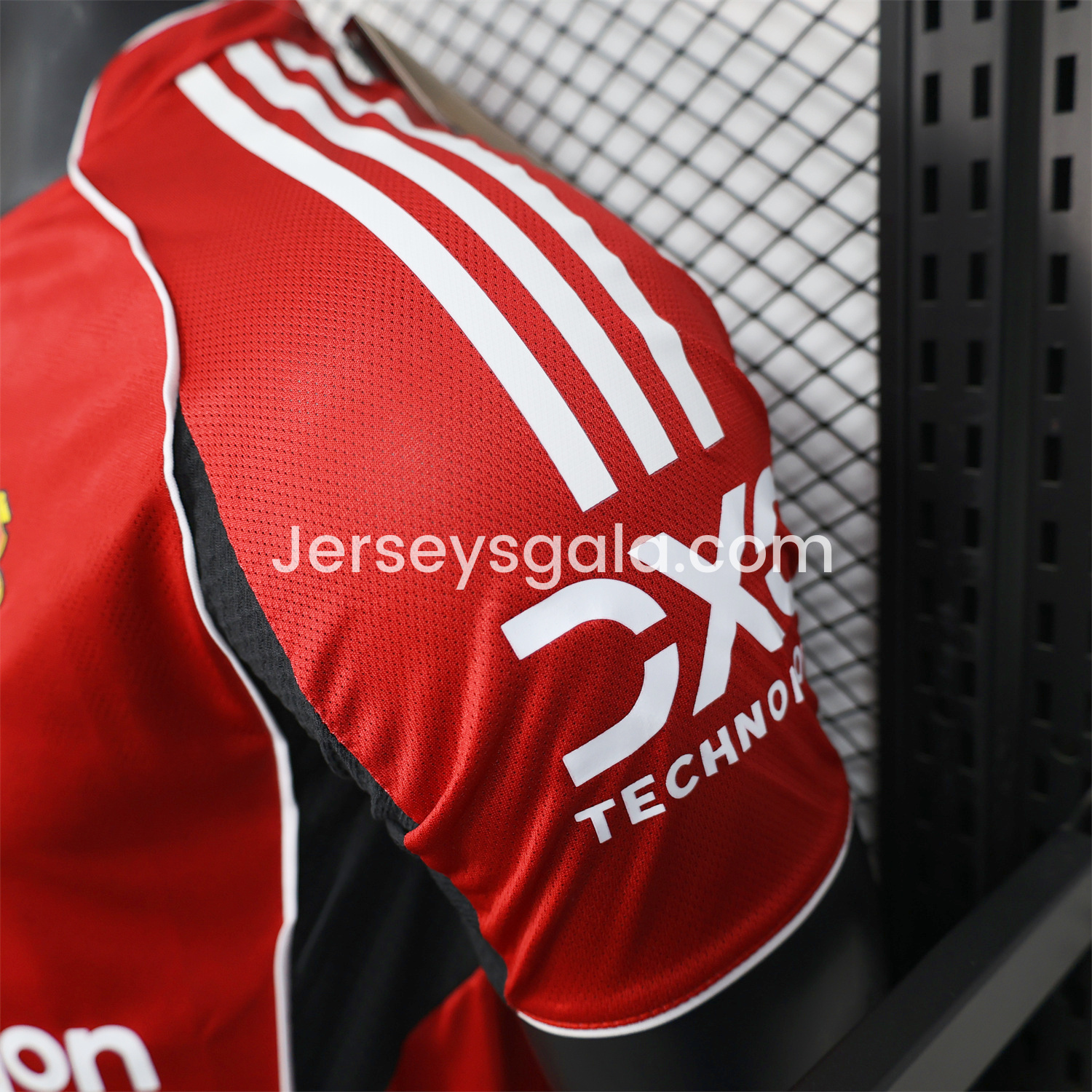 Manchester United 25-26 Home Jersey - Player Version - SOCCERDEALSHOP