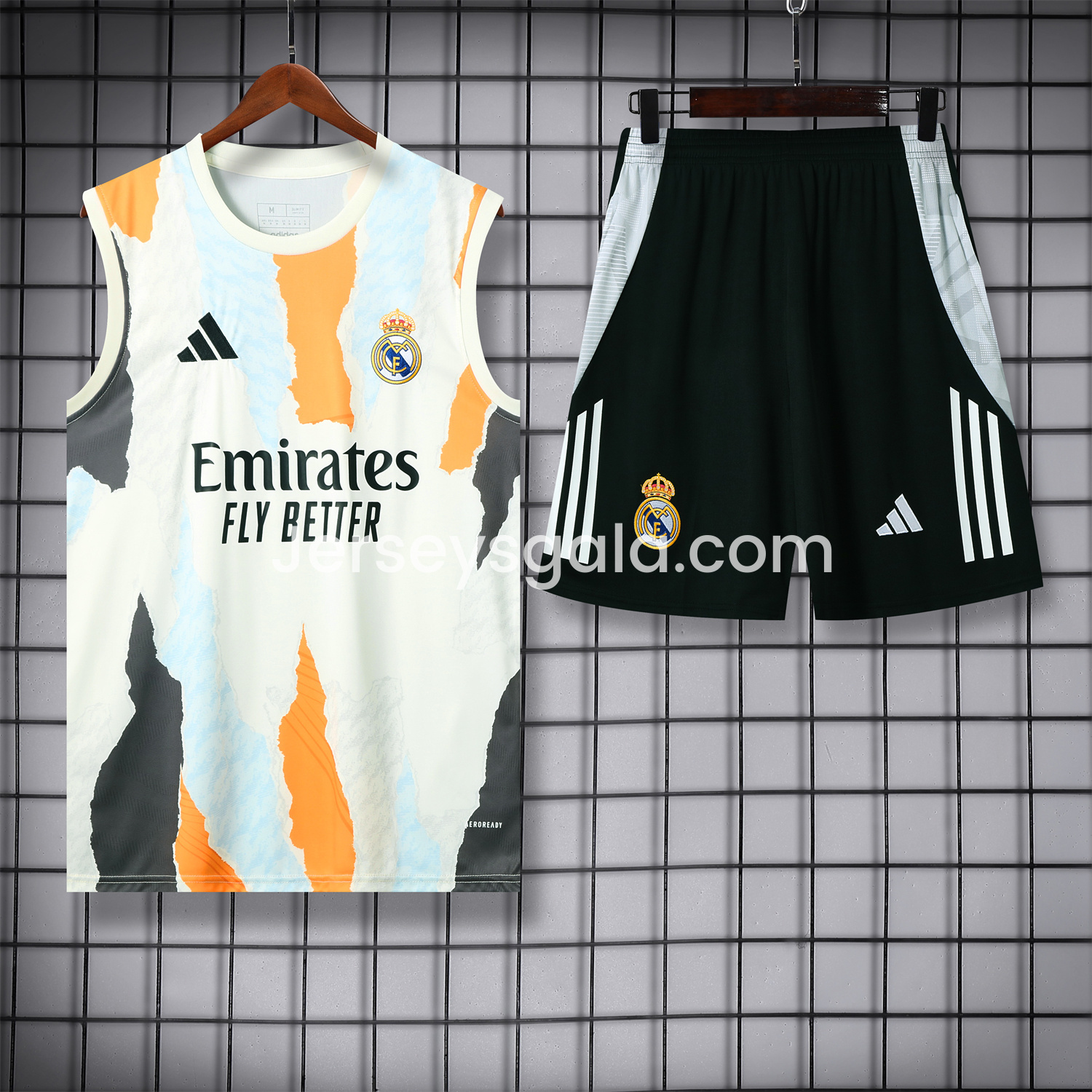 Real Madrid 24-25 Pre-Match Vest Training Set - Camouflage - SOCCERDEALSHOP