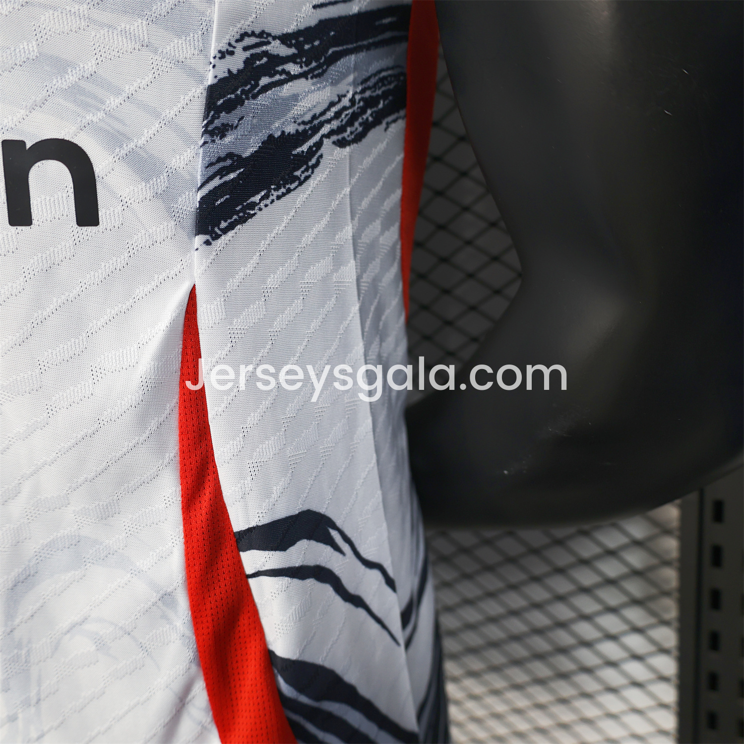 Manchester United 25-26 White Special Edition Jersey - Player Version - SOCCERDEALSHOP