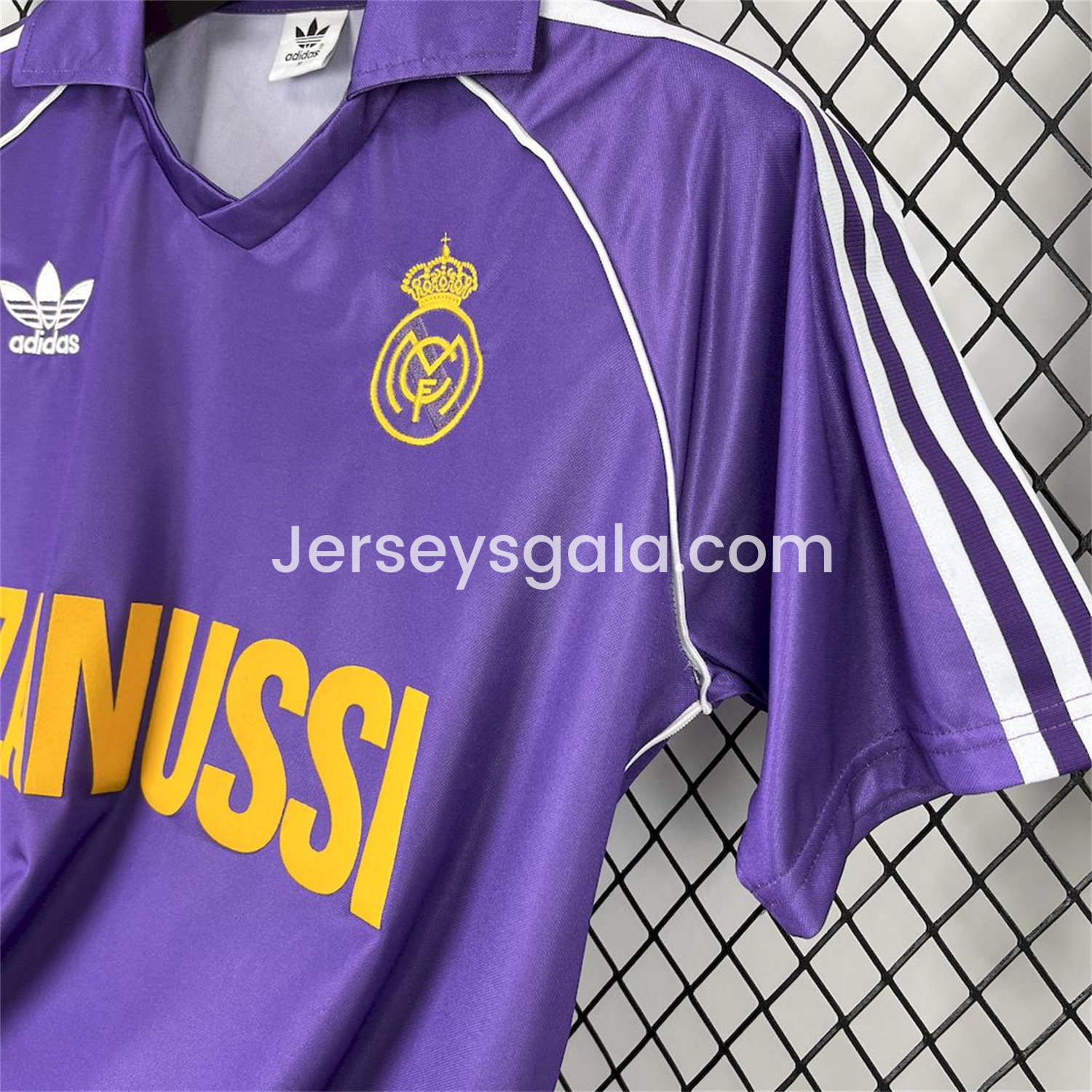 Retro Real Madrid 1984-85 Third Jersey - SOCCERDEALSHOP
