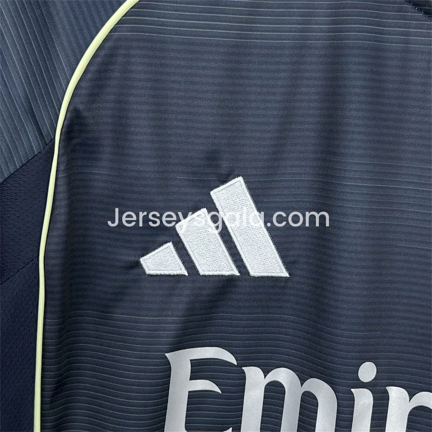 Real Madrid 25-26 Away Long Sleeves Jersey - Fans Version - SOCCERDEALSHOP