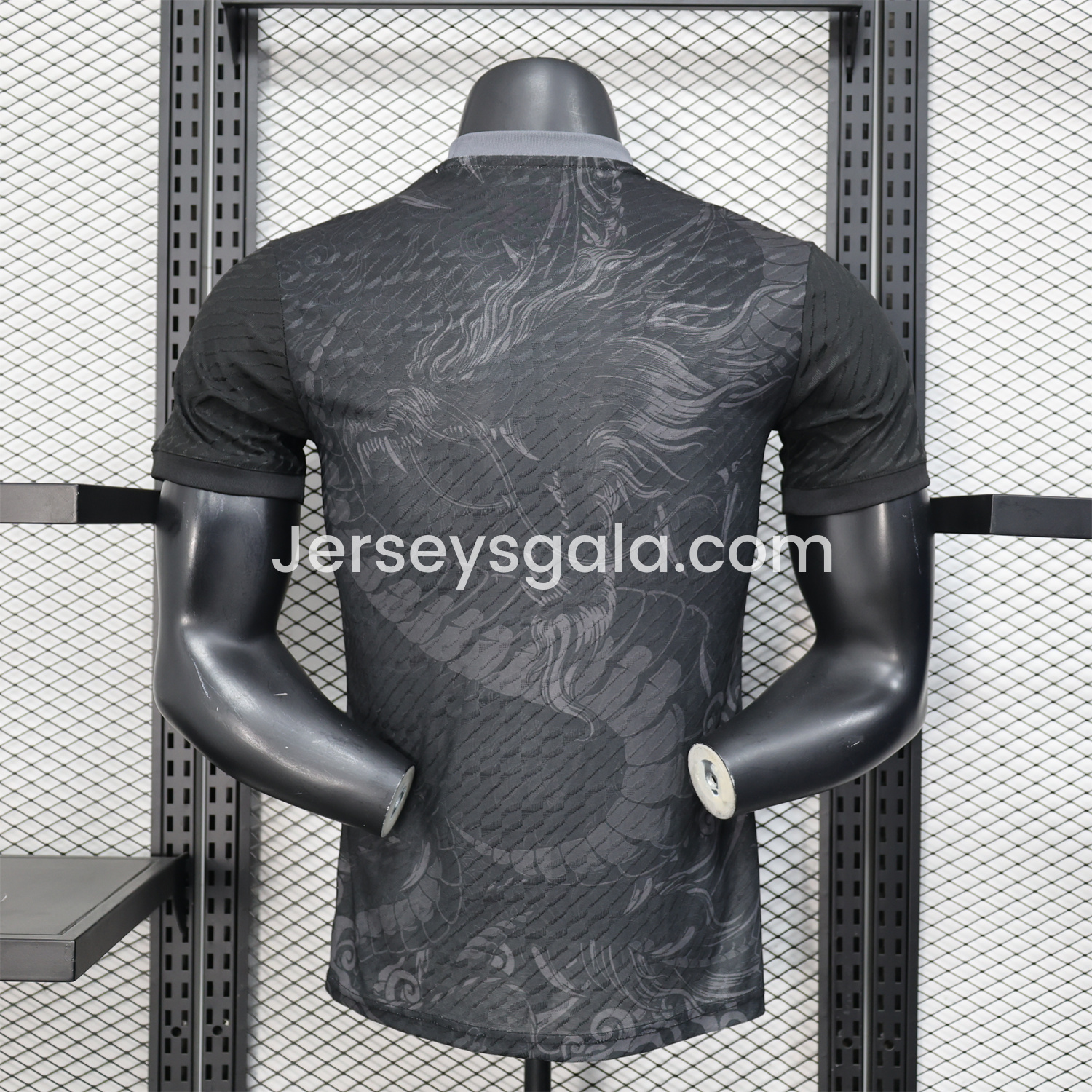 Real Madrid 25-26 Grey Chinese Loong and Auspicious Clouds Line Drawing Black Jersey - Player Version - SOCCERDEALSHOP