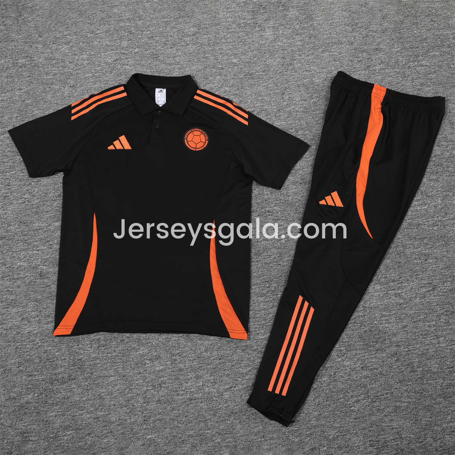 Colombia 25-26 POLO Short-Sleeve Training Set - Black Top and Pants - SOCCERDEALSHOP