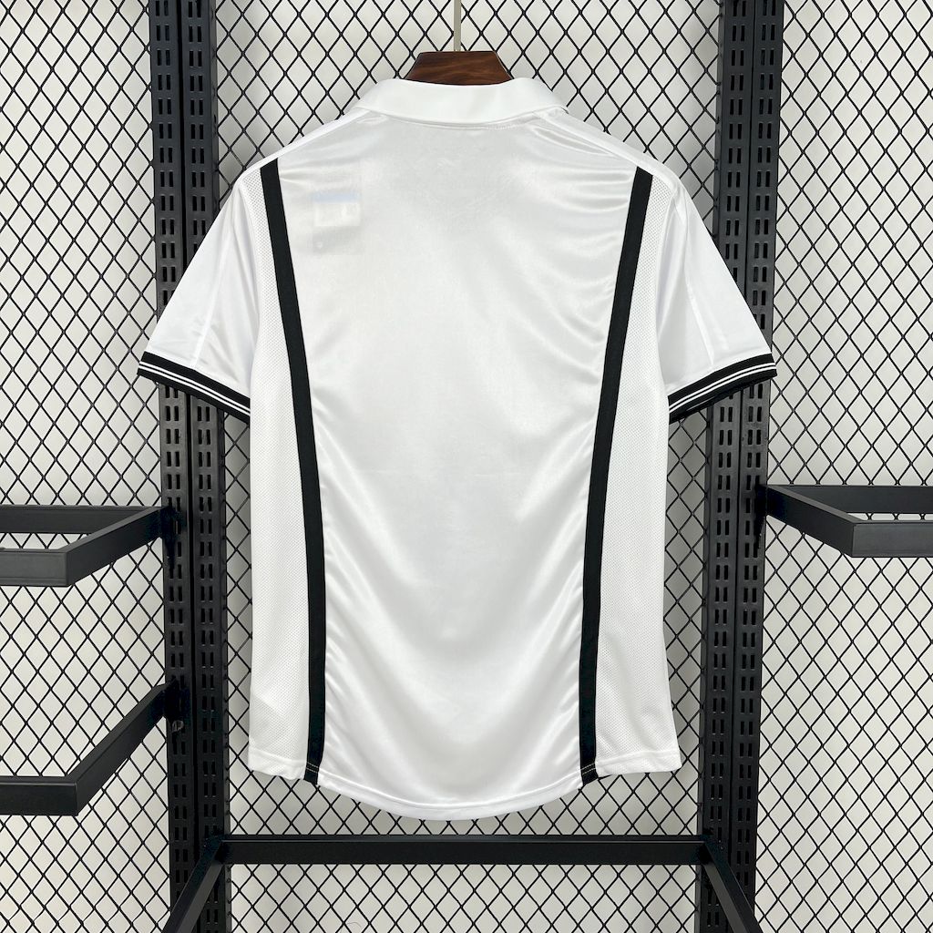 Retro Valencia 2000-01 Home Jersey - SOCCERDEALSHOP