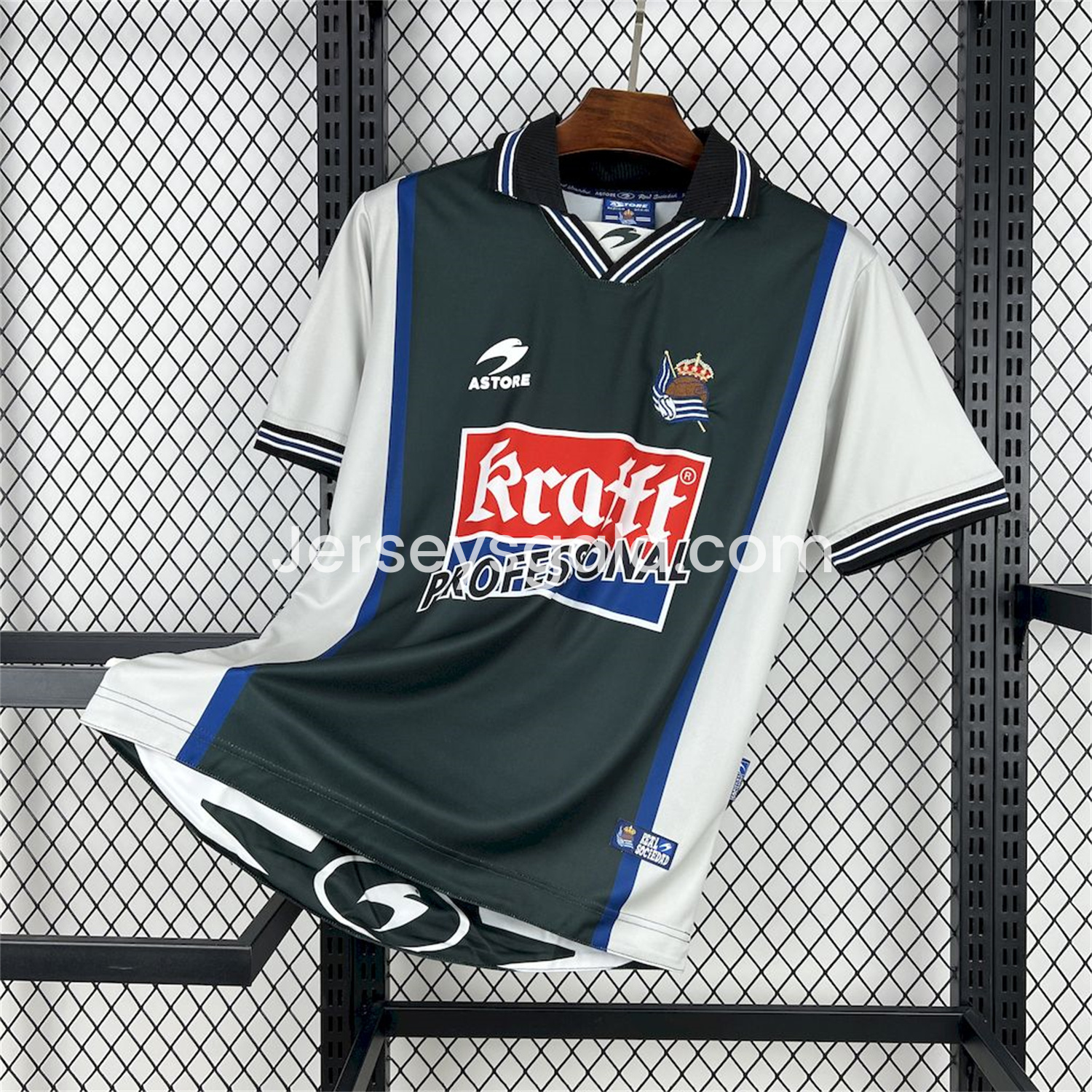 Retro Real Sociedad 2000-02 Away Jersey - SOCCERDEALSHOP