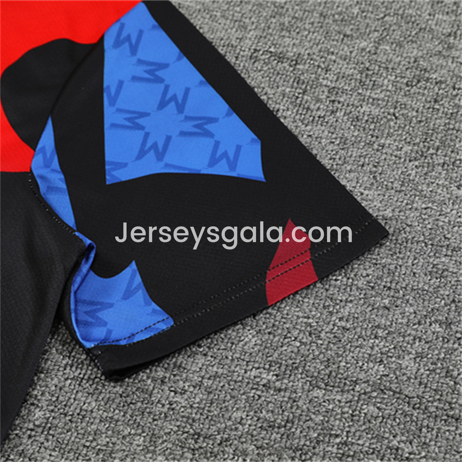 Manchester United 24-25 Pre-Match Kids Short-Sleeve Training Set - Camouflage - SOCCERDEALSHOP