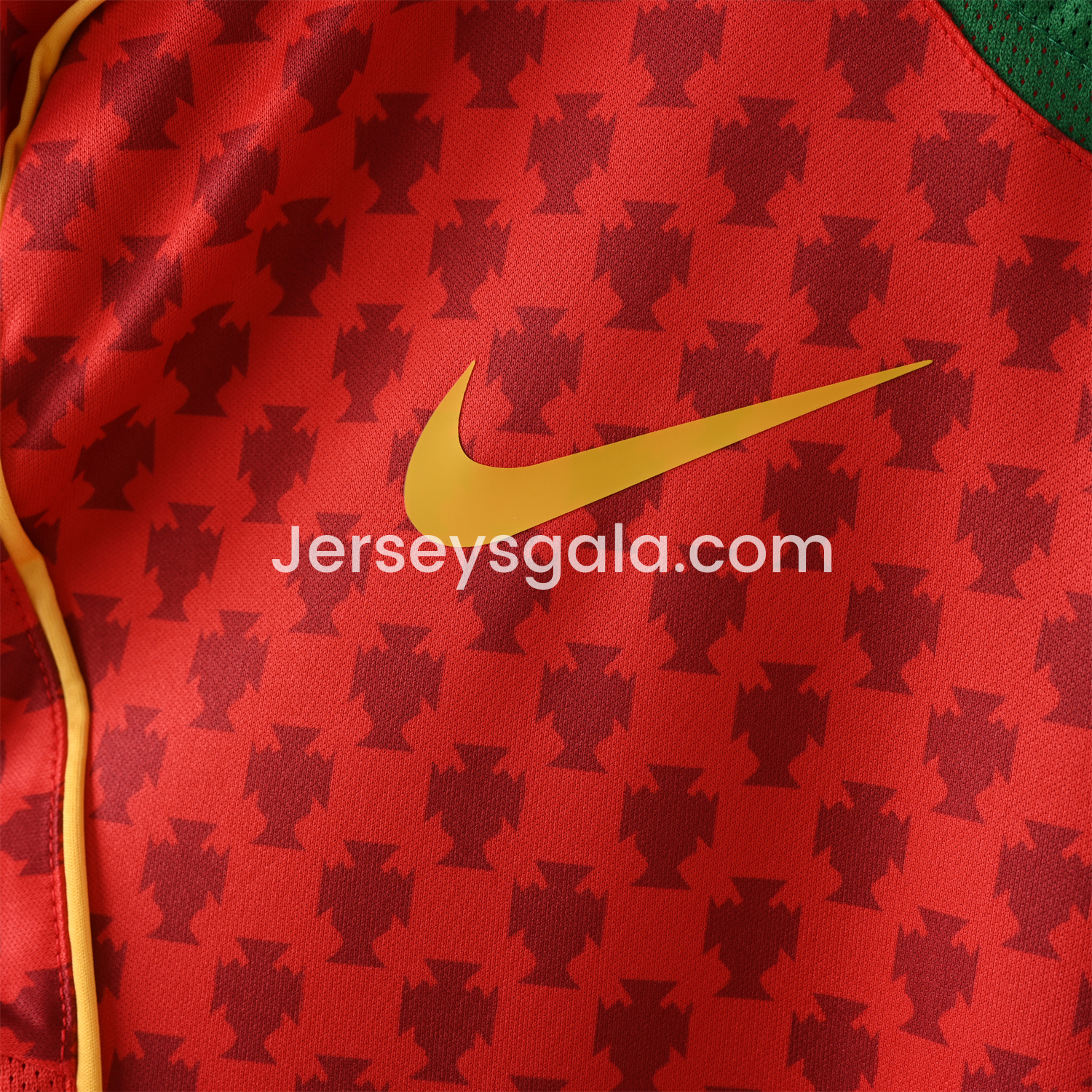Retro Portugal 2004 Home Jersey - SOCCERDEALSHOP
