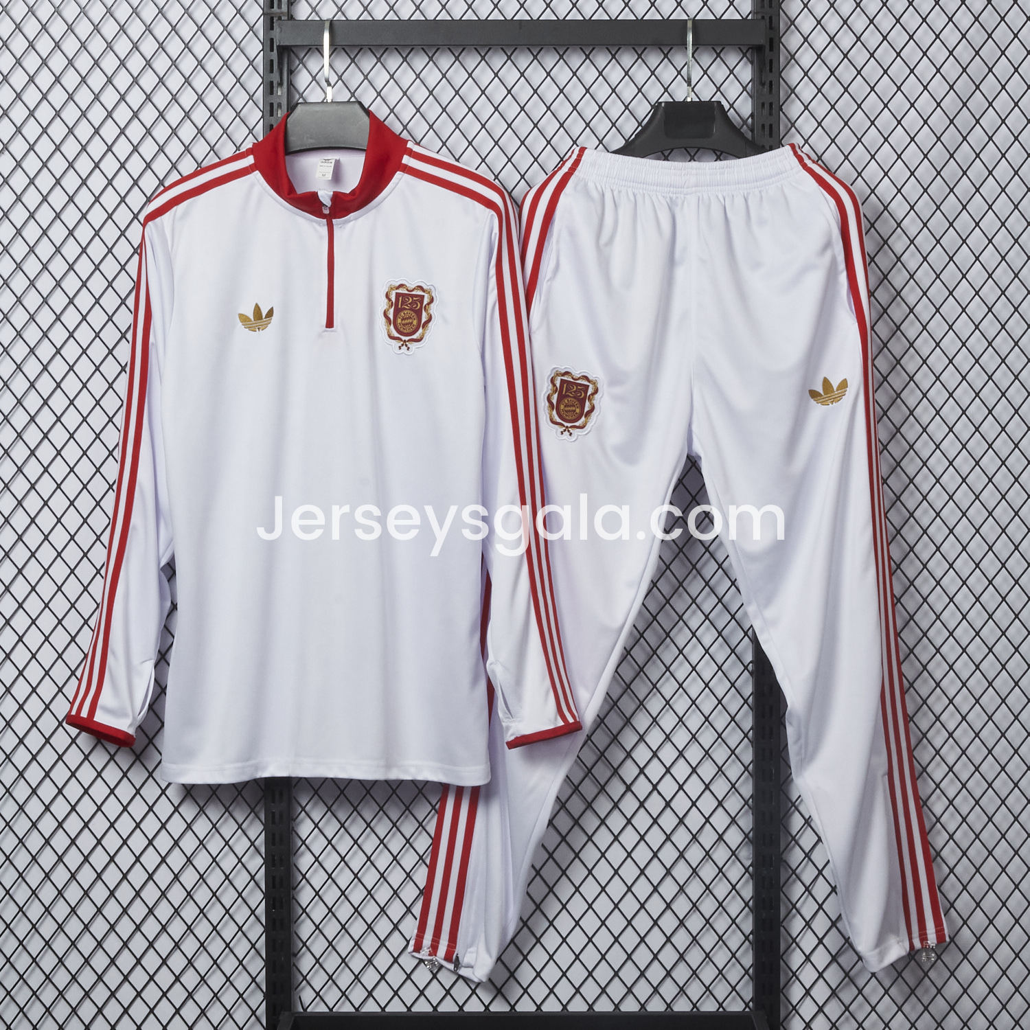 Bayern Munich 2025 125th Anniversary 1/4-Zip Long Sleeves Training Set - White - SOCCERDEALSHOP