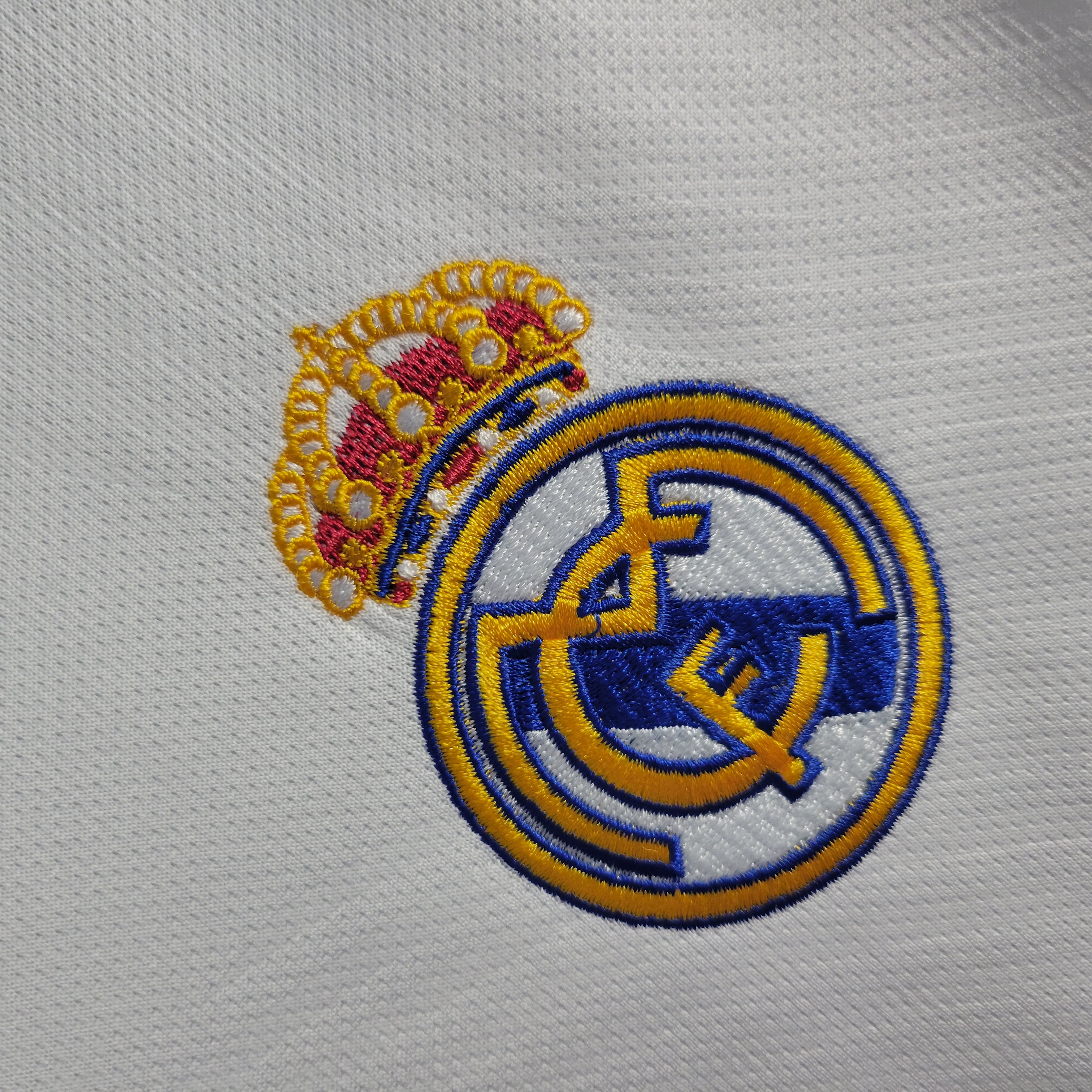 Retro Real Madrid 21-22 Home Stadium Jersey - SOCCERDEALSHOP