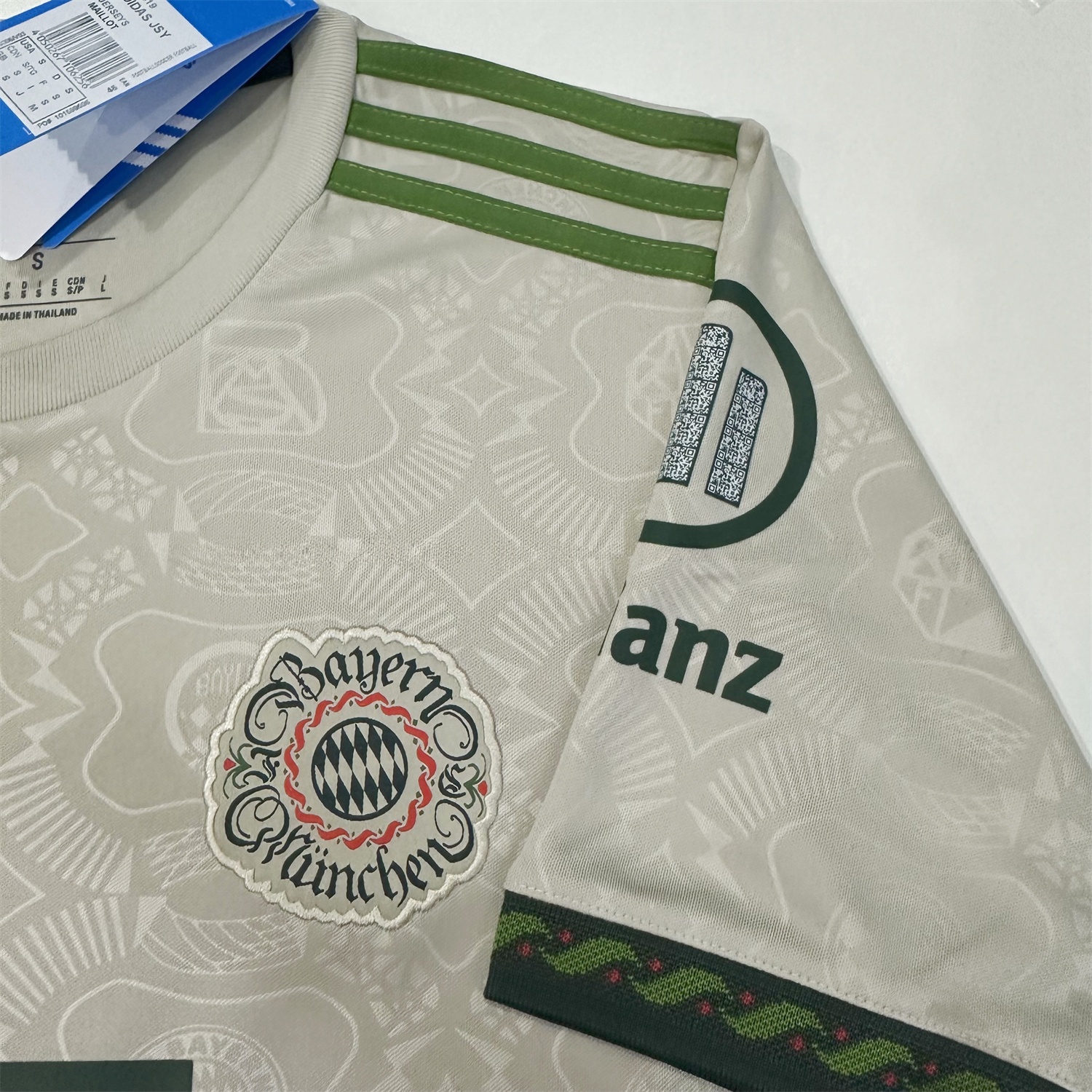 Bayern Munich 25-26 Oktoberfest Jersey - Fans Version - SOCCERDEALSHOP
