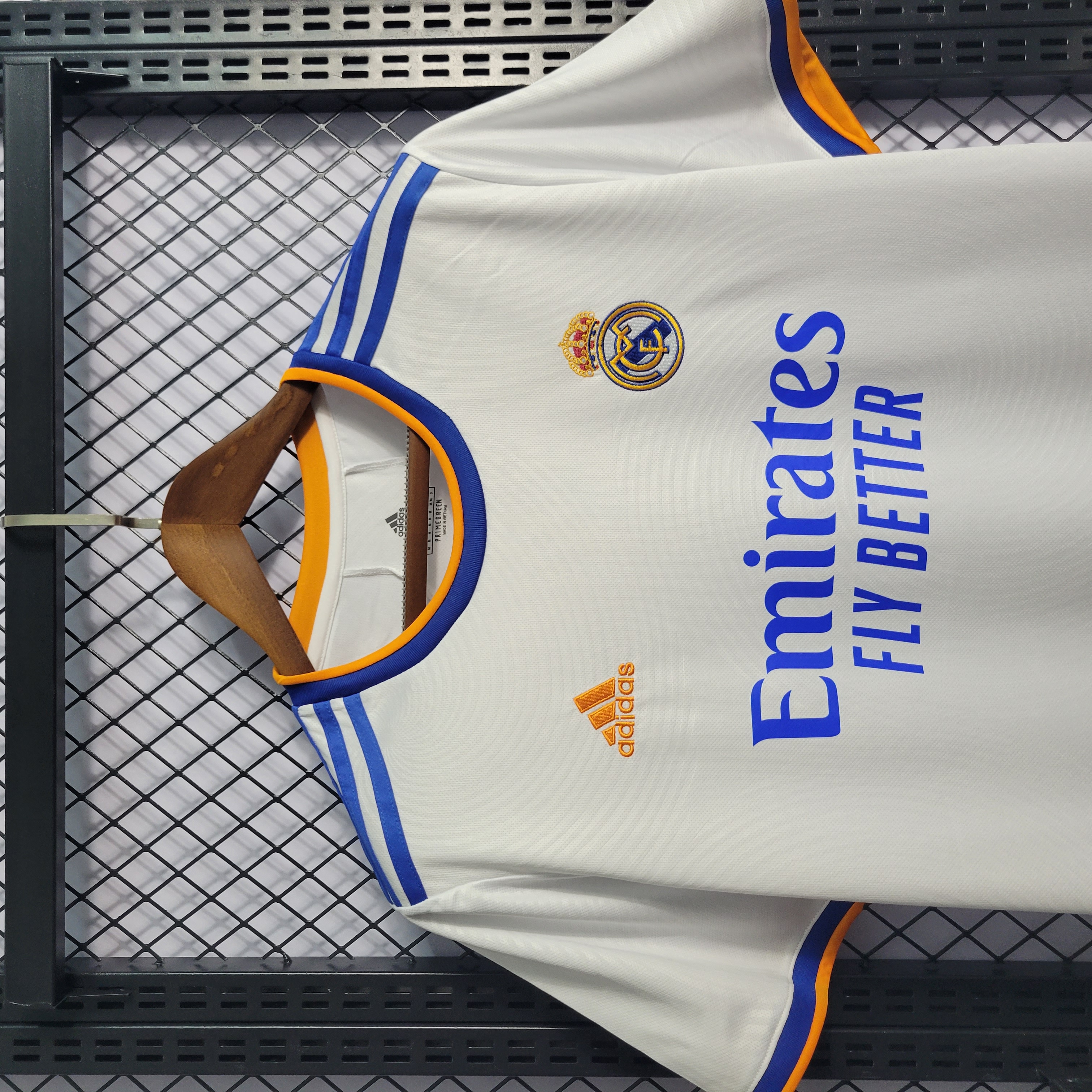 Retro Real Madrid 21-22 Home Stadium Jersey - SOCCERDEALSHOP