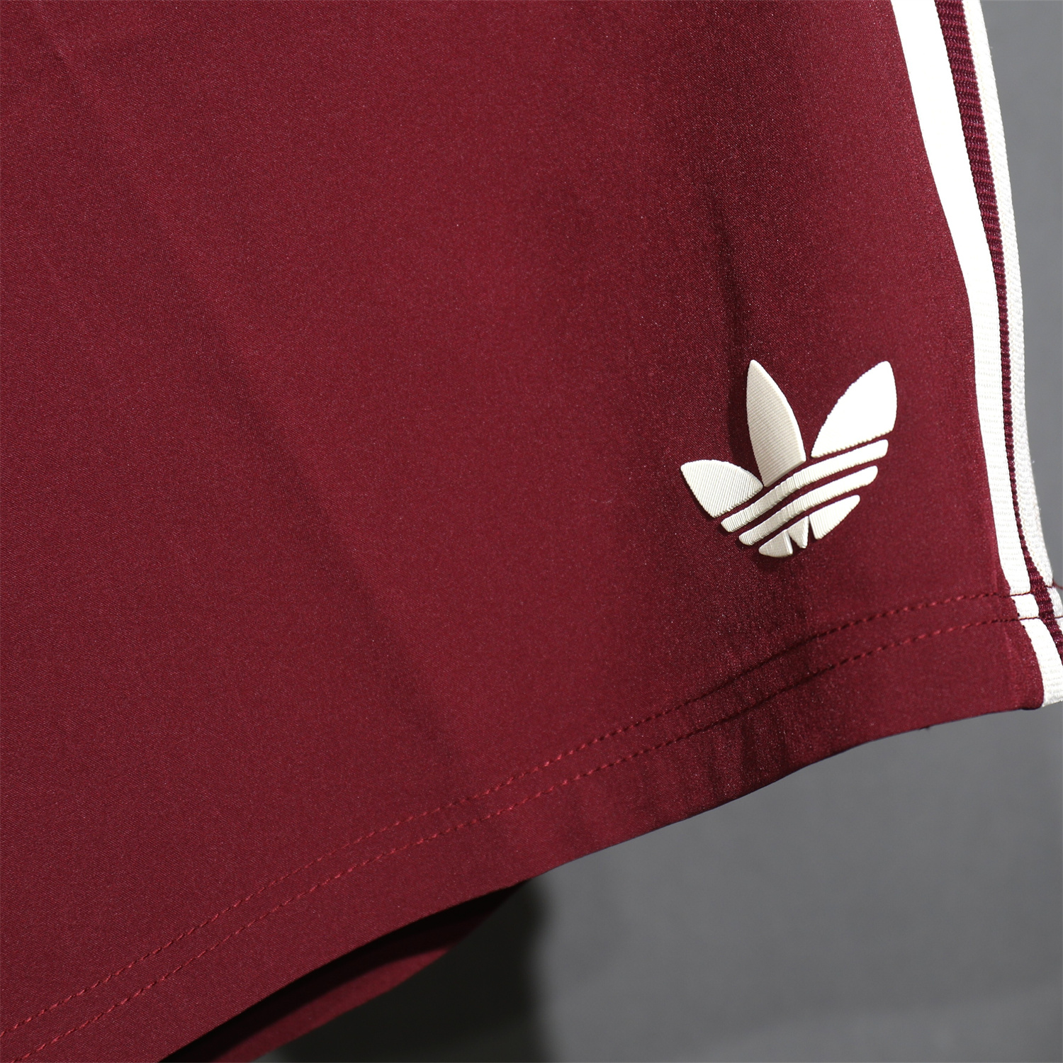 Arsenal 25-26 Third Red Shorts - Player Version - SOCCERDEALSHOP