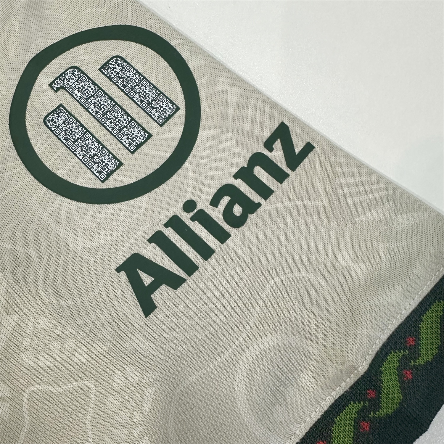 Bayern Munich 25-26 Oktoberfest Jersey - Fans Version - SOCCERDEALSHOP