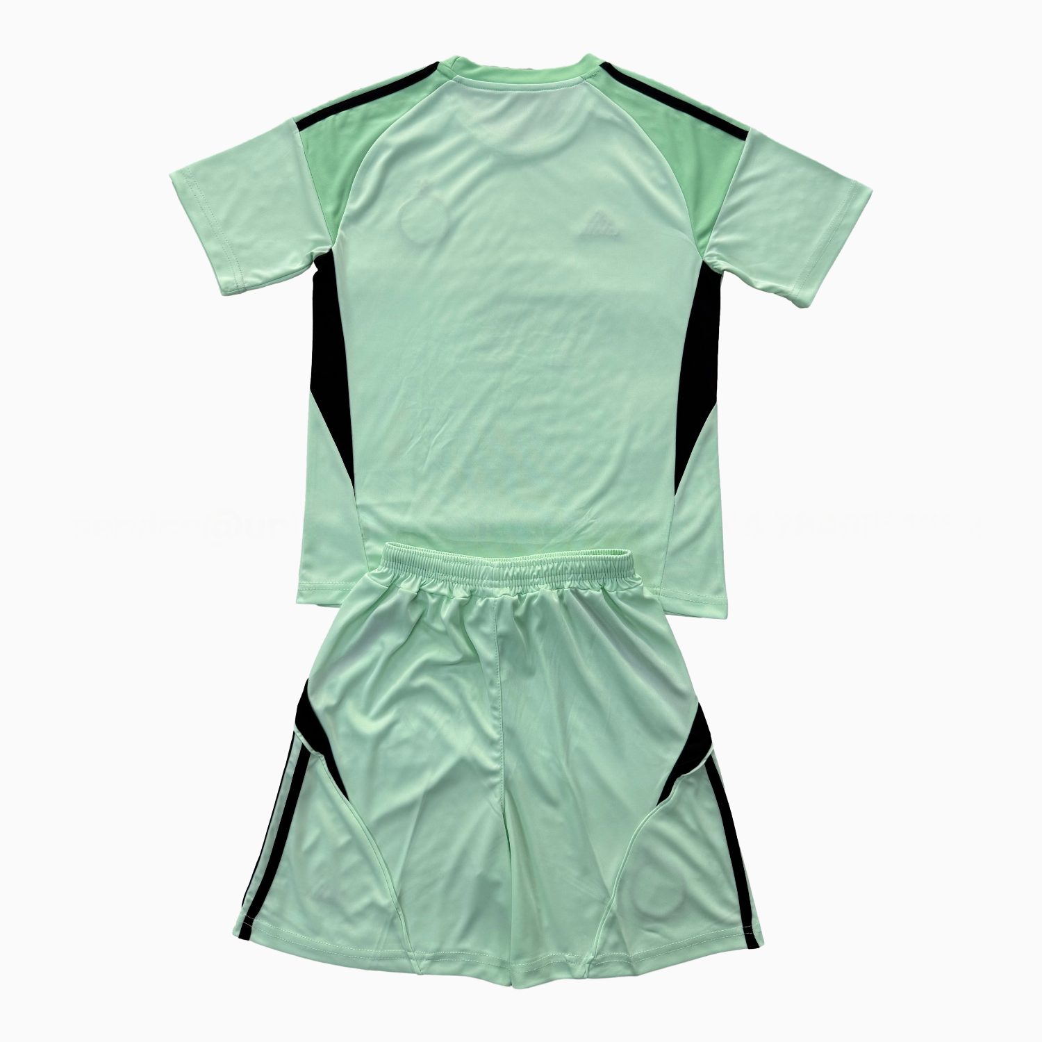 Celtic 25-26 Green Goalkeeper Kids Kit - SOCCERDEALSHOP