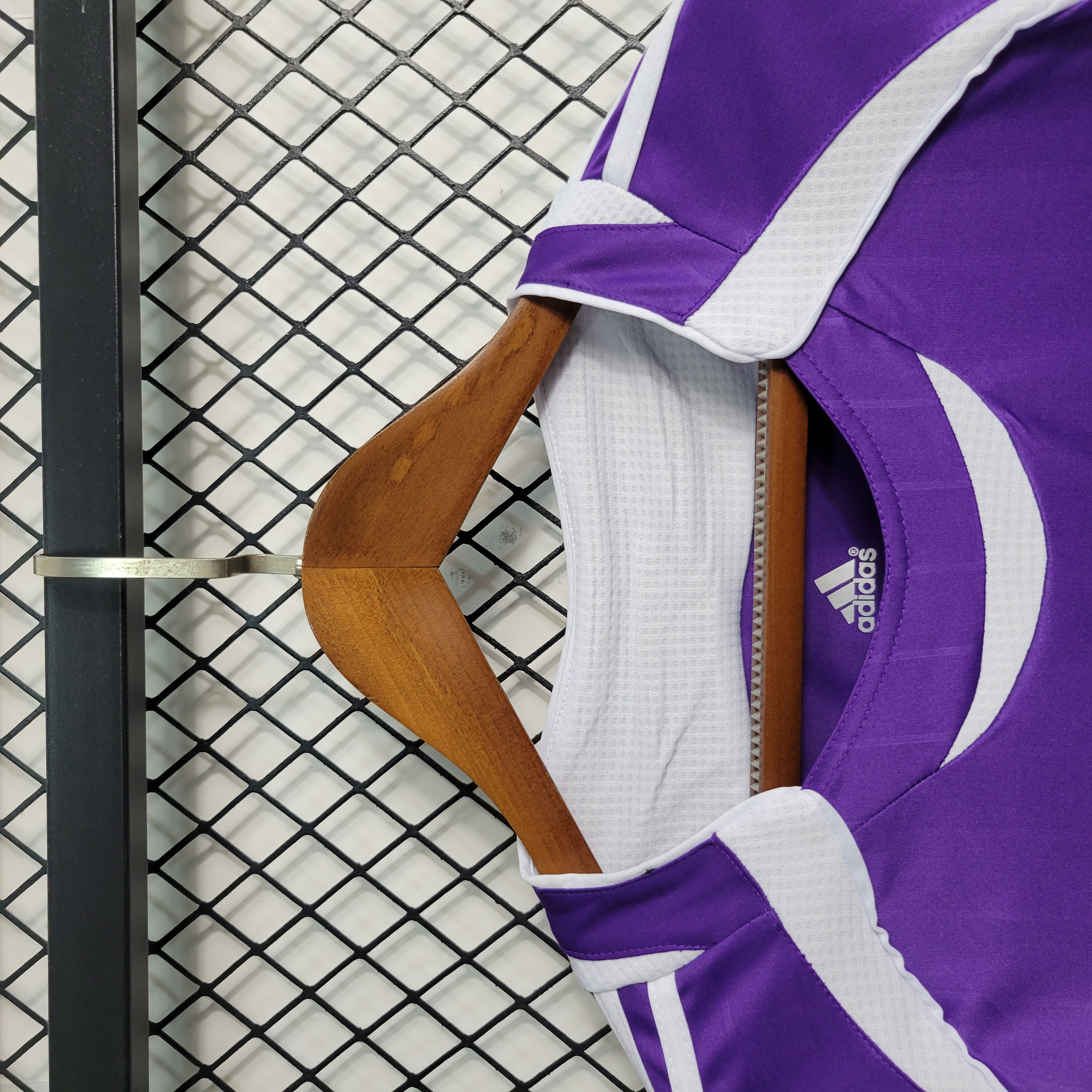 Retro Real Madrid 06-07 Third Jersey - SOCCERDEALSHOP