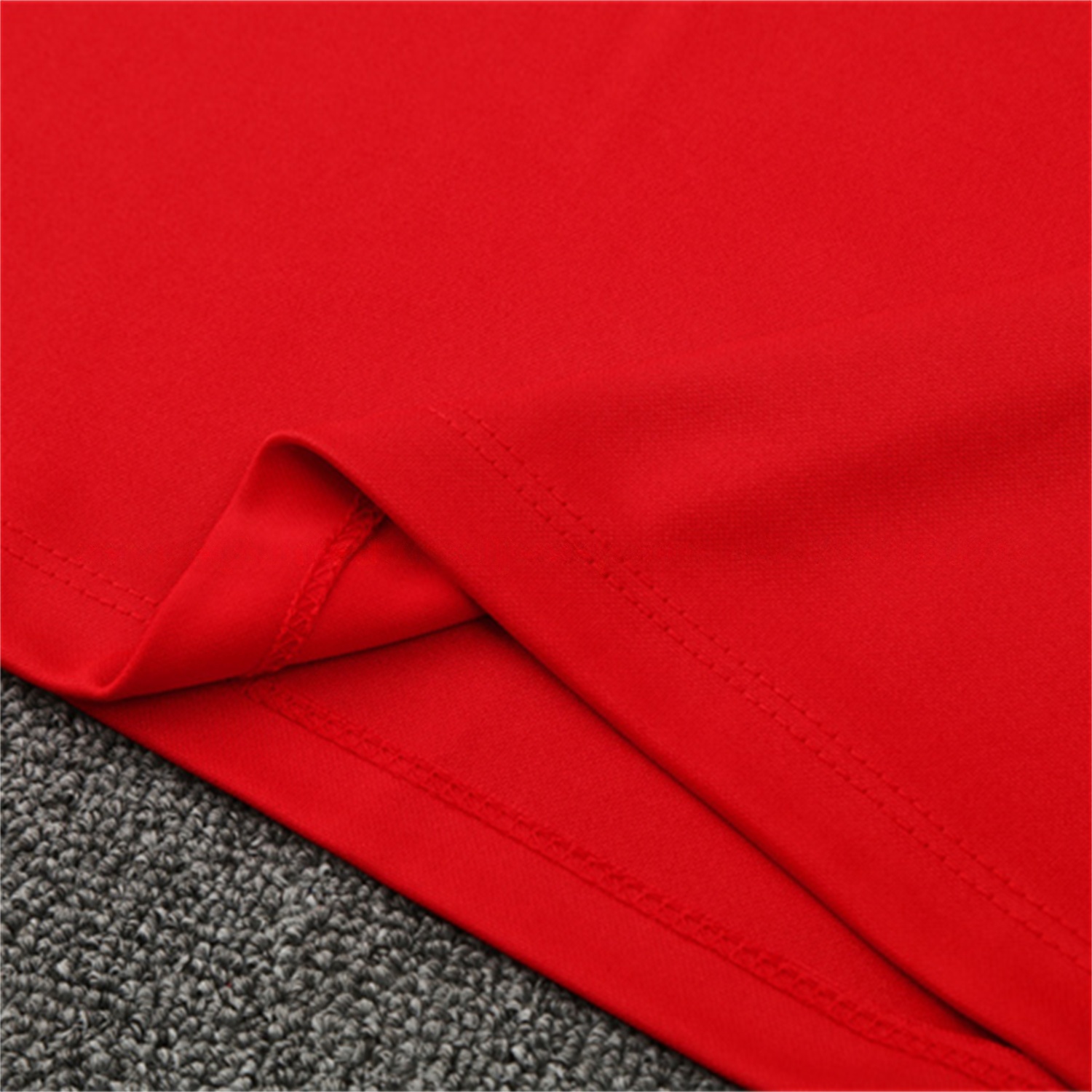 Liver.pool 25-26 Long Sleeve Training Set - Red Top & Black Pants - SOCCERDEALSHOP