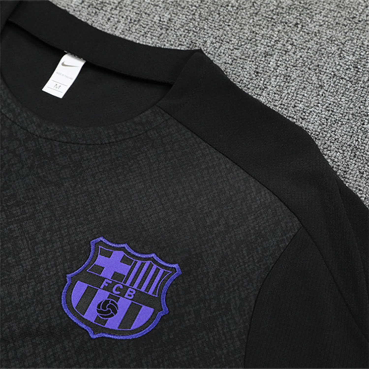 Barcelona 25-26 X KB Kids Short-Sleeve Training Set - Black Blue Top & Black Shorts - SOCCERDEALSHOP