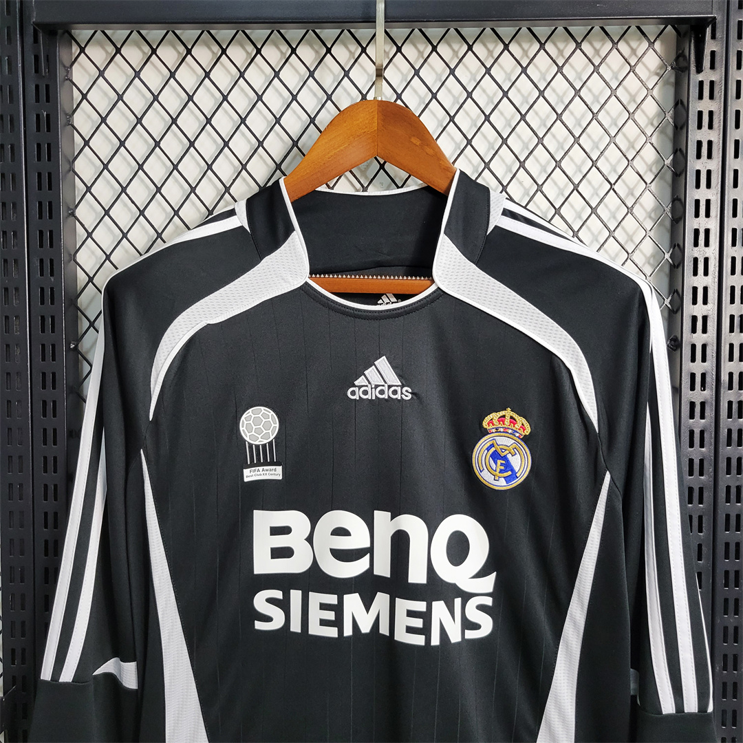 Retro Real Madrid 06-07 Away Long Sleeve Jersey - SOCCERDEALSHOP