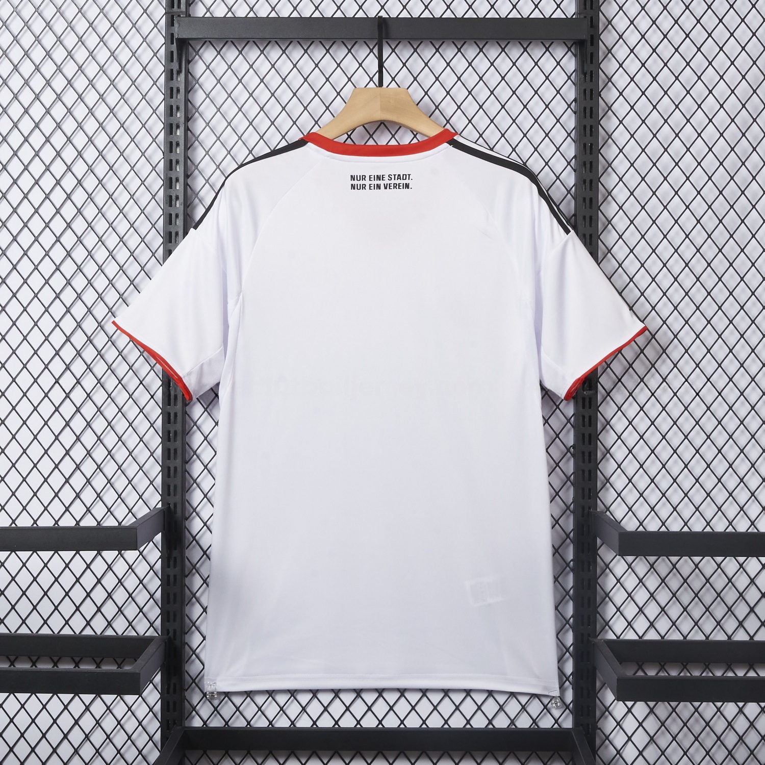 Frankfurt 25-26 Away White Jersey - Fans Version - SOCCERDEALSHOP