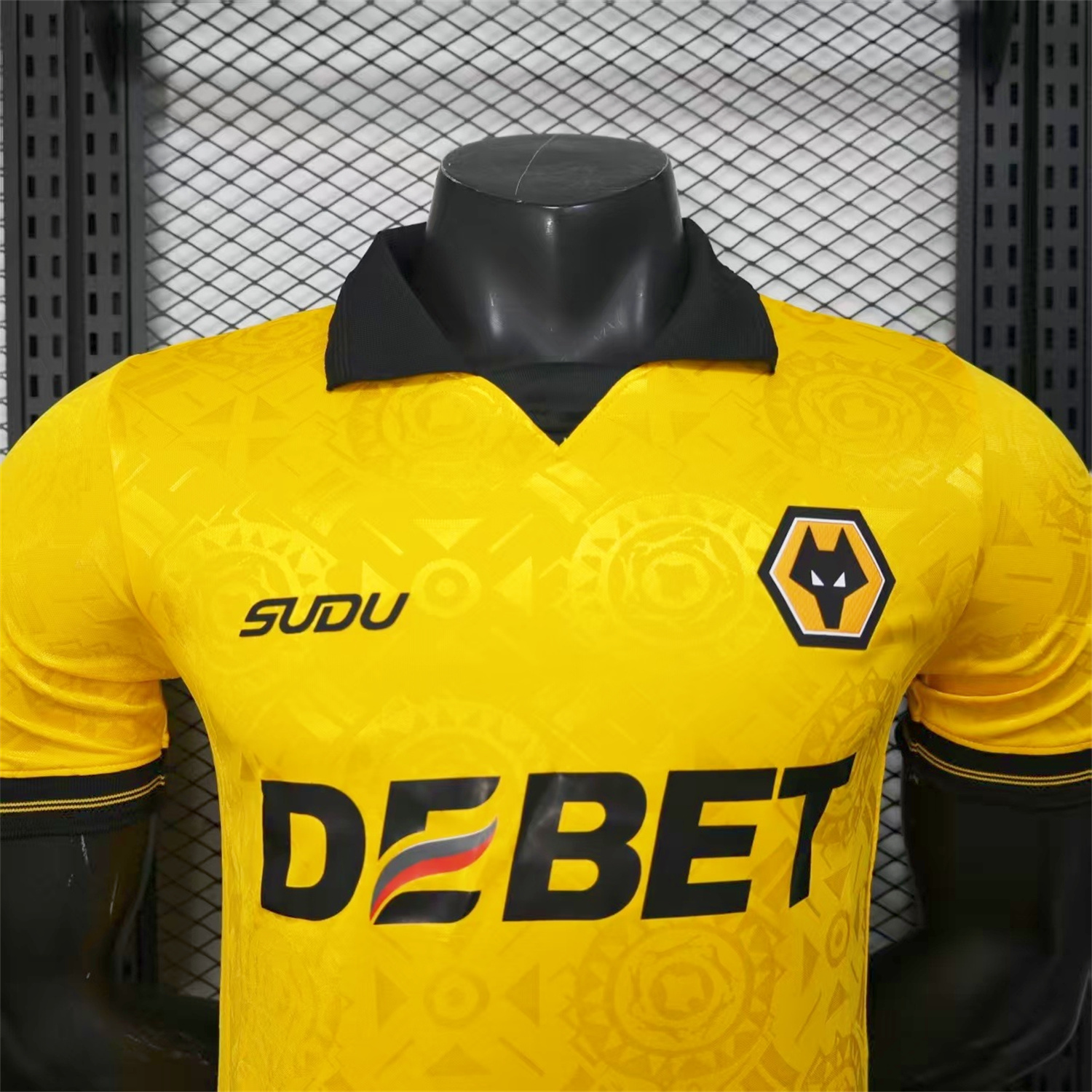 Wolverhampton Wanderers Wolves 25-26 Home Jersey - Player Version - SOCCERDEALSHOP